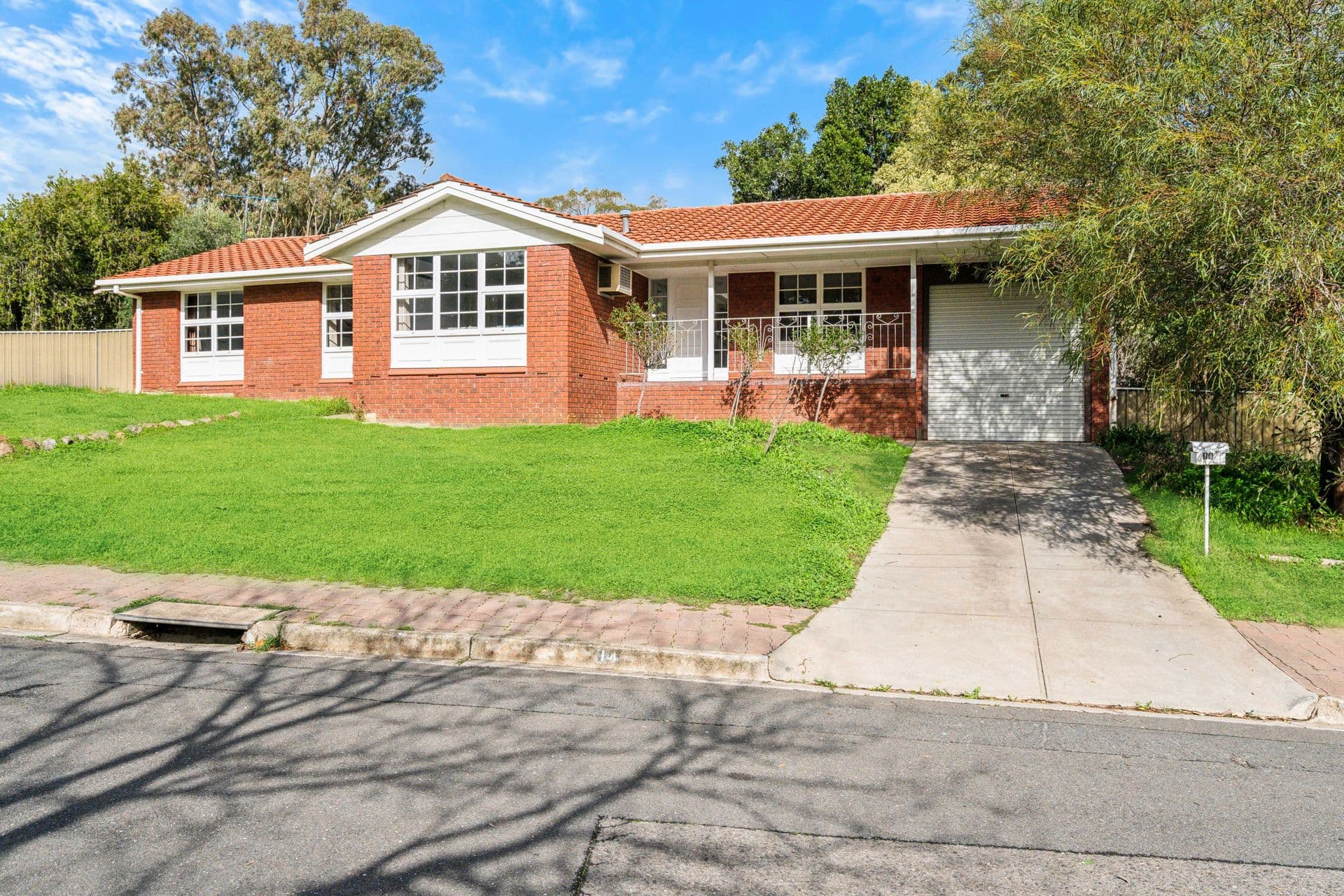 14 Adela Crescent, Athelstone, SA, 5076, Athelstone - Thumbnail 2