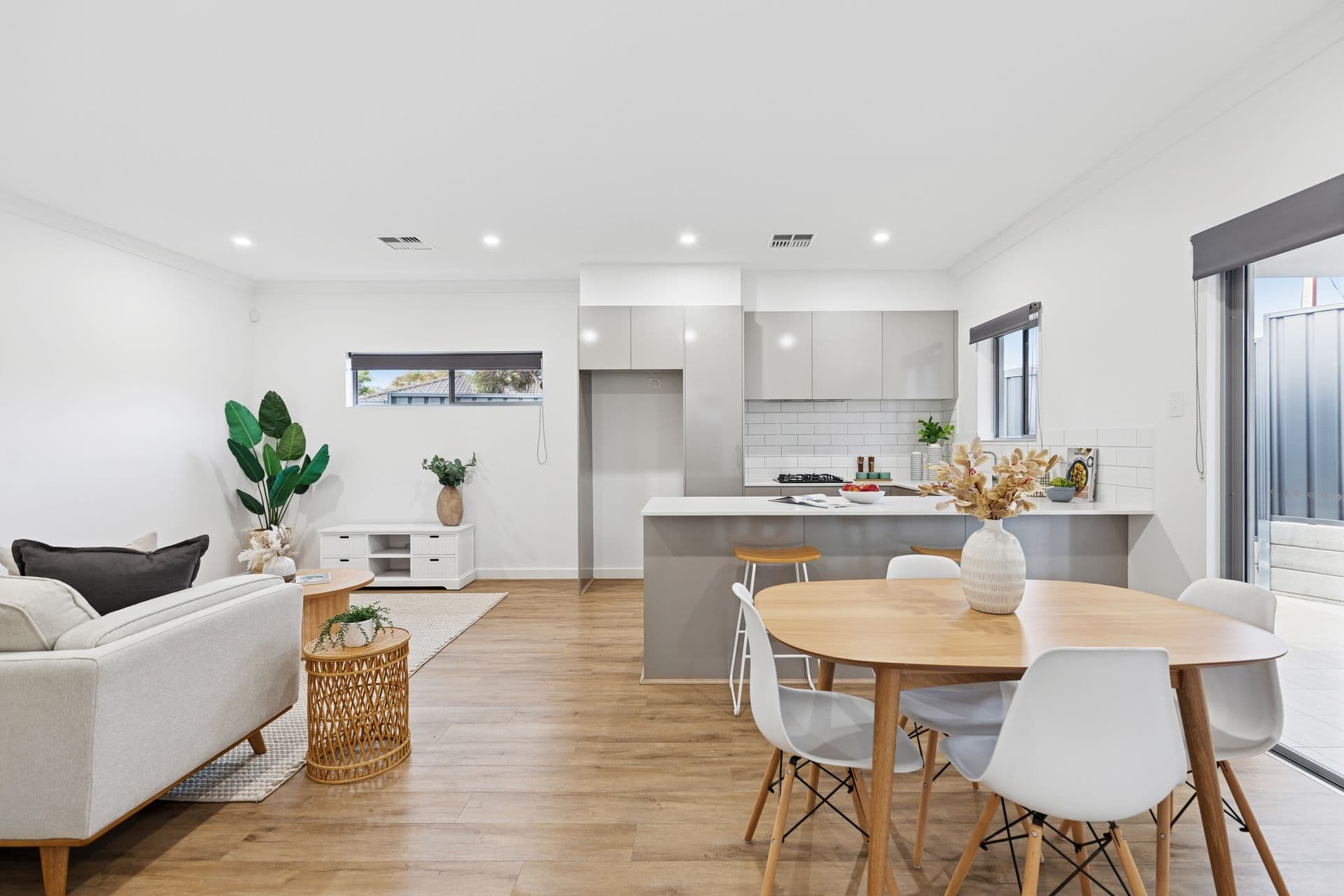 18 Russell Avenue, Seacombe Gardens, SA, 5047, Seacombe Gardens - Thumbnail 4