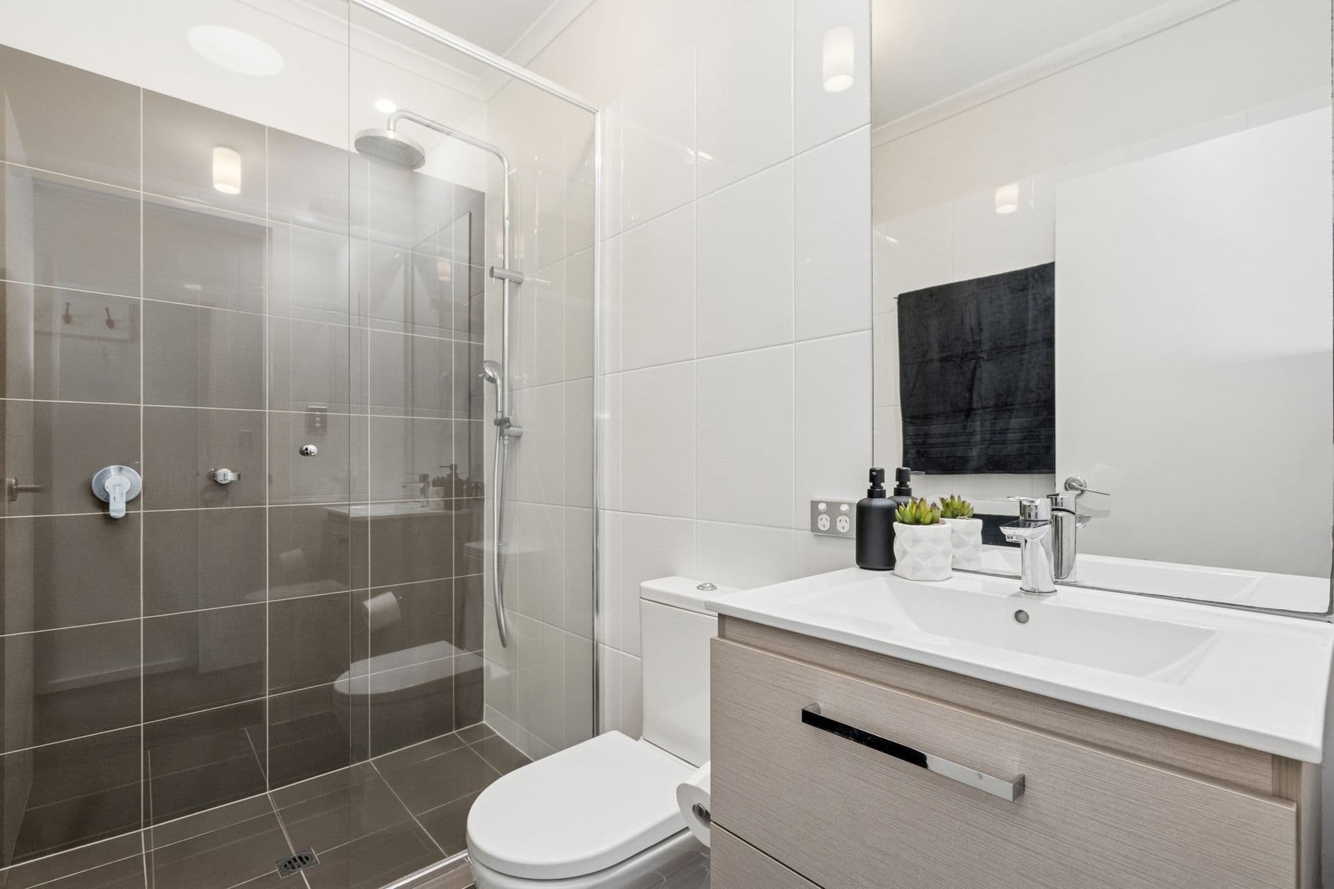 19 Masterdale Court, St Clair, SA, 5011, St Clair - Thumbnail 8