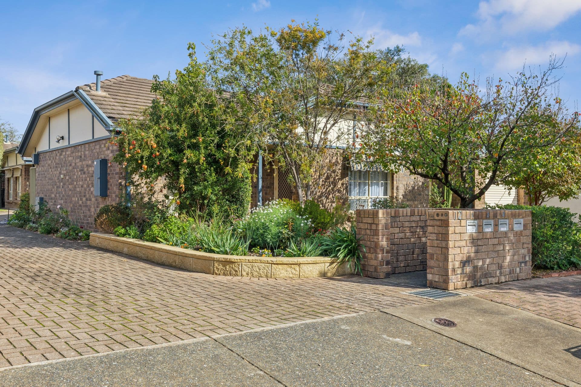 1/12 Hillview Crescent, South Brighton, SA, 5048, South Brighton - Image 1