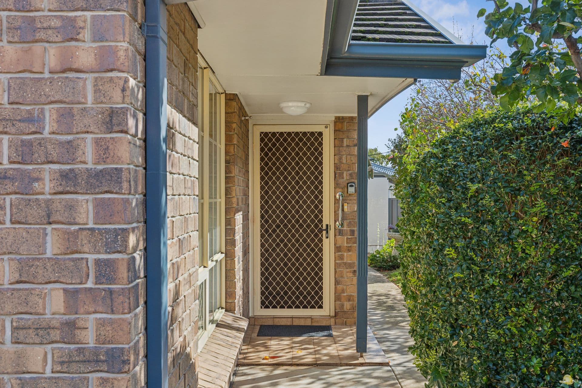 1/12 Hillview Crescent, South Brighton, SA, 5048, South Brighton - Thumbnail 2