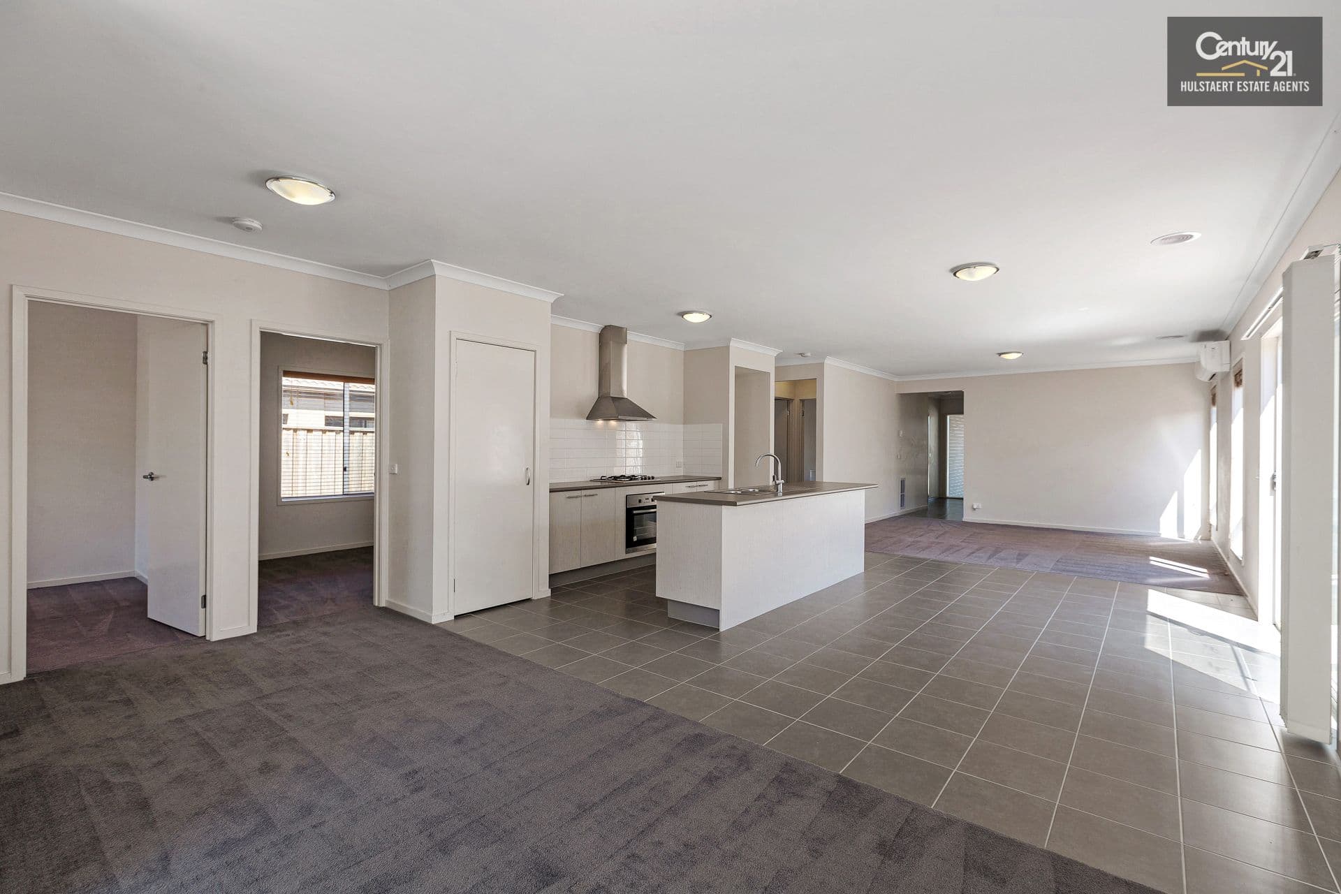 176 Haze Drive, Point Cook, VIC, 3030, Point Cook - Thumbnail 4