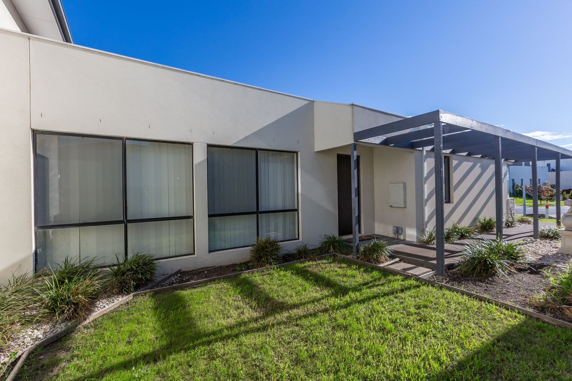 54 Signature Boulevard, Sanctuary Lakes, VIC, 3030, Point Cook - Thumbnail 3