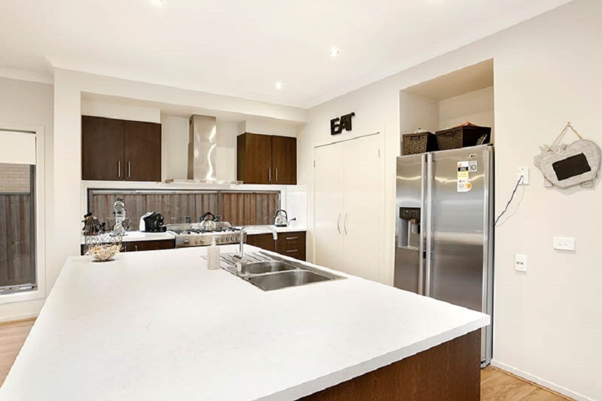 5 Spraypoint Drive, Sanctuary Lakes, VIC, 3030, Point Cook - Thumbnail 6