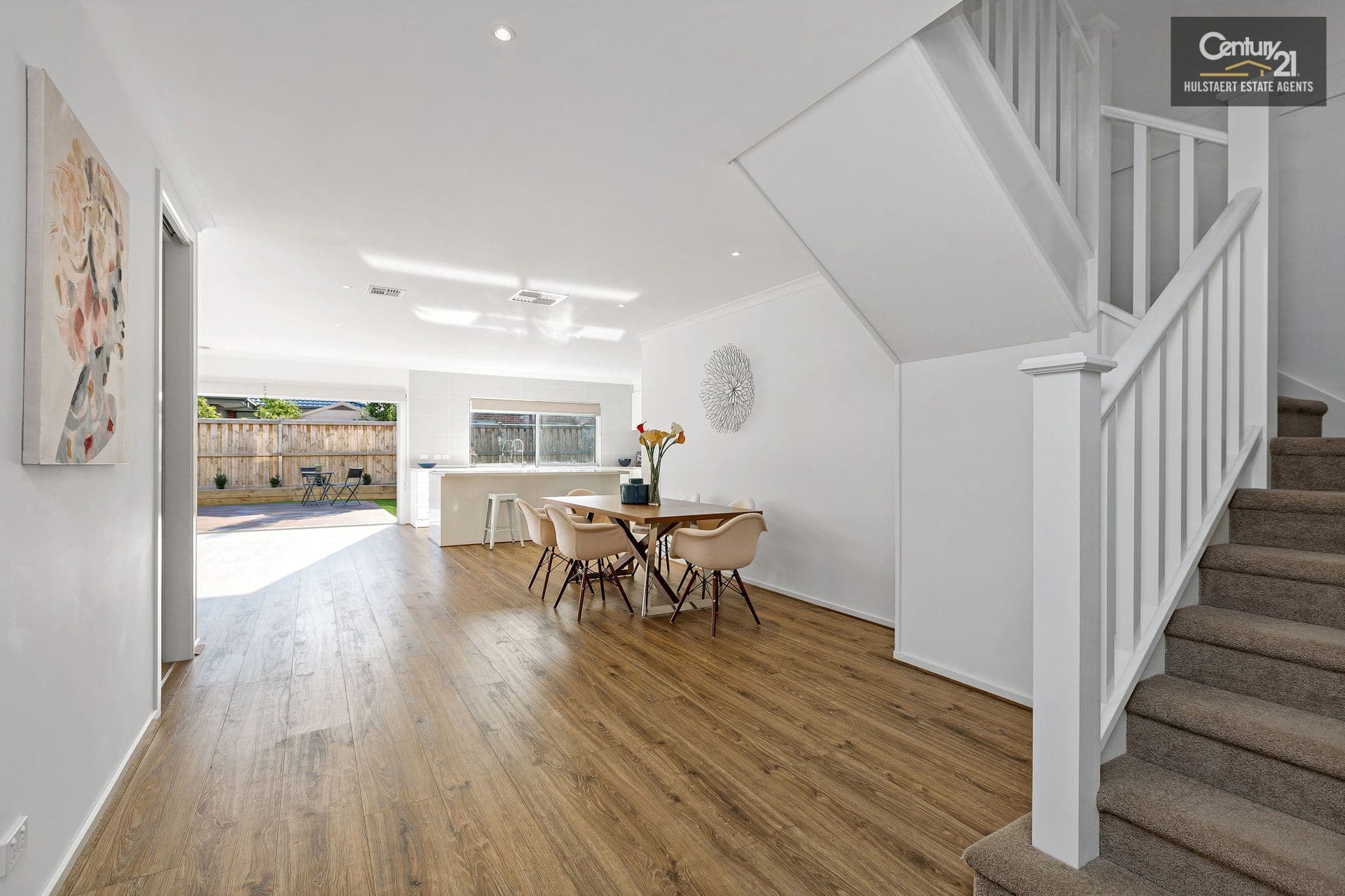 4 Halycon Street, Point Cook, VIC, 3030, Point Cook - Thumbnail 2