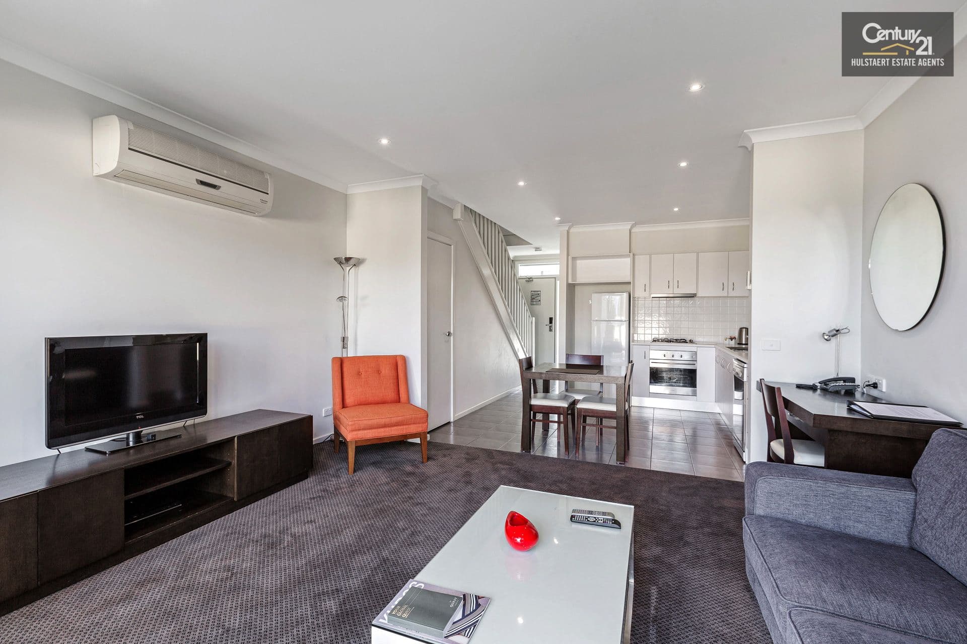 40/9 Greg Norman Drive, Sanctuary Lakes, VIC, 3030, Sanctuary Lakes - Thumbnail 2