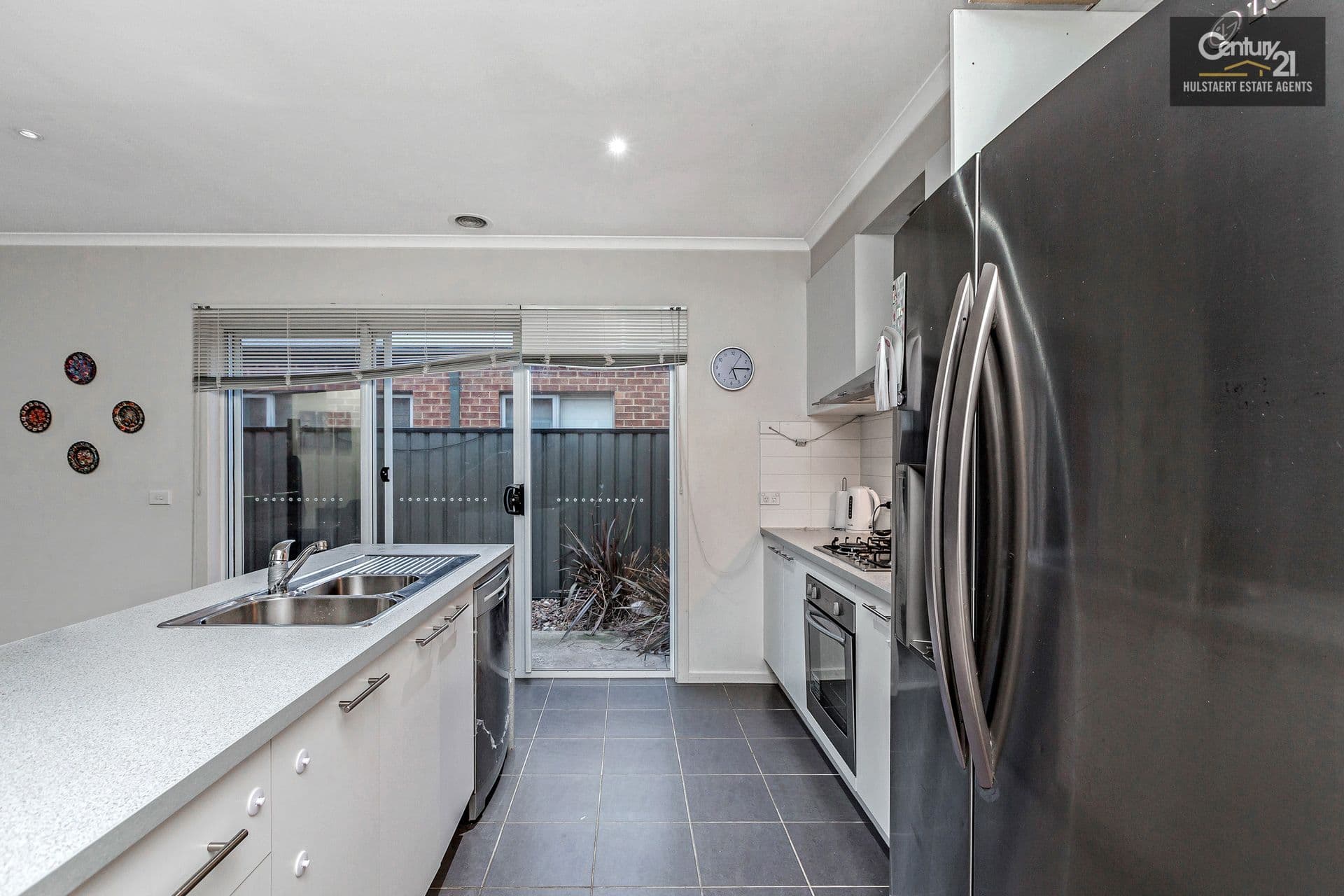 3 Derham Drive, Point Cook, VIC, 3030, Point Cook - Thumbnail 3