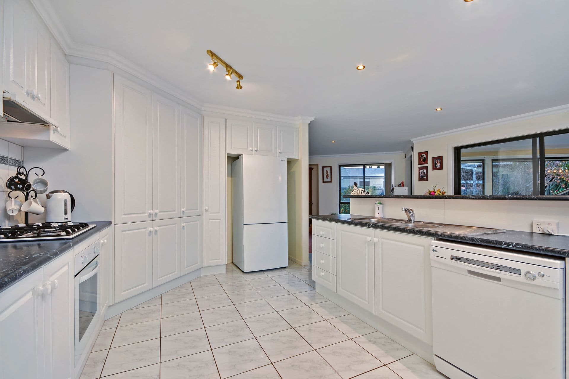 37 The Avenue, Traralgon, VIC, 3844, Traralgon - Thumbnail 8
