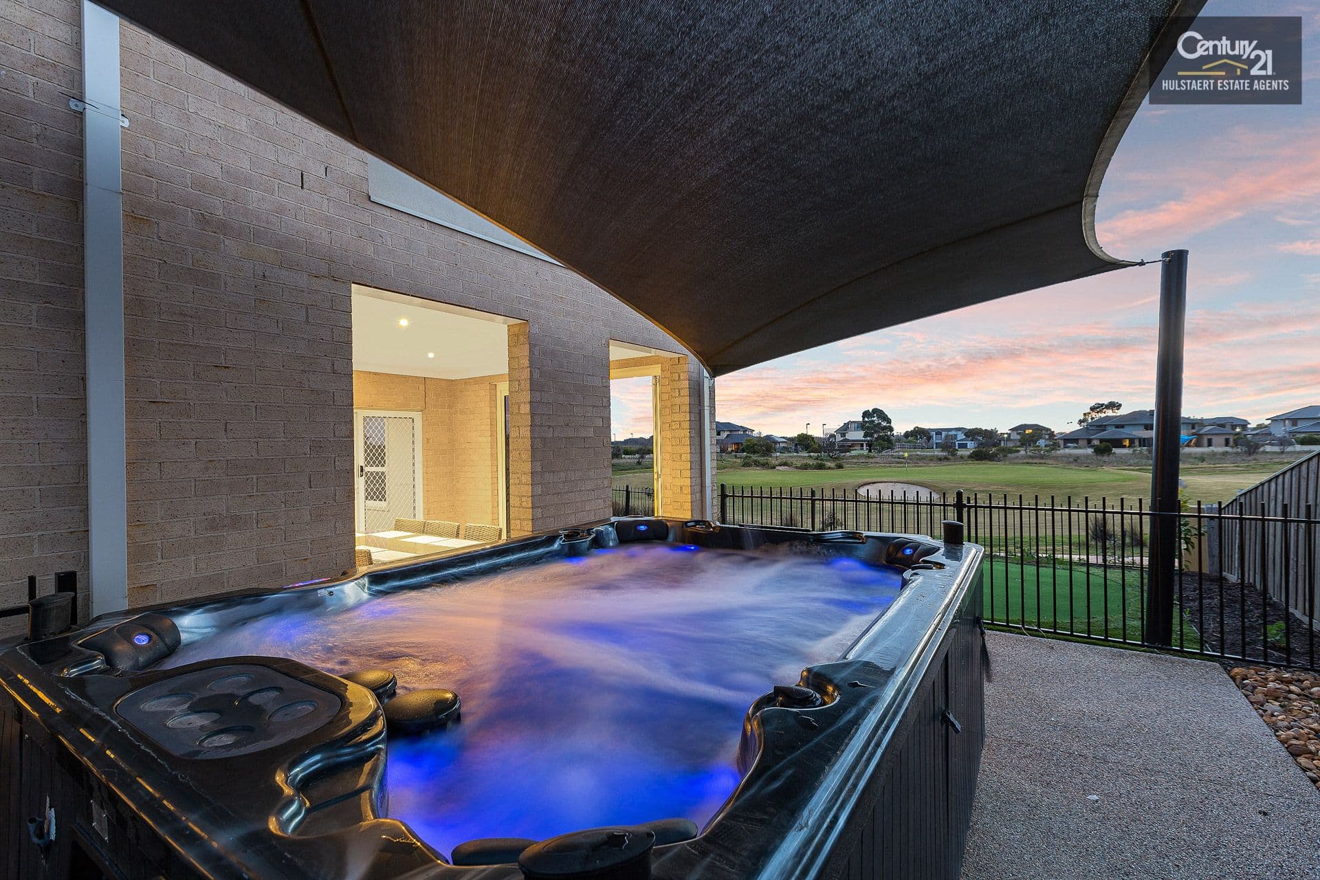 47 Vaucluse Boulevard, Sanctuary Lakes, VIC, 3030, Point Cook - Thumbnail 4