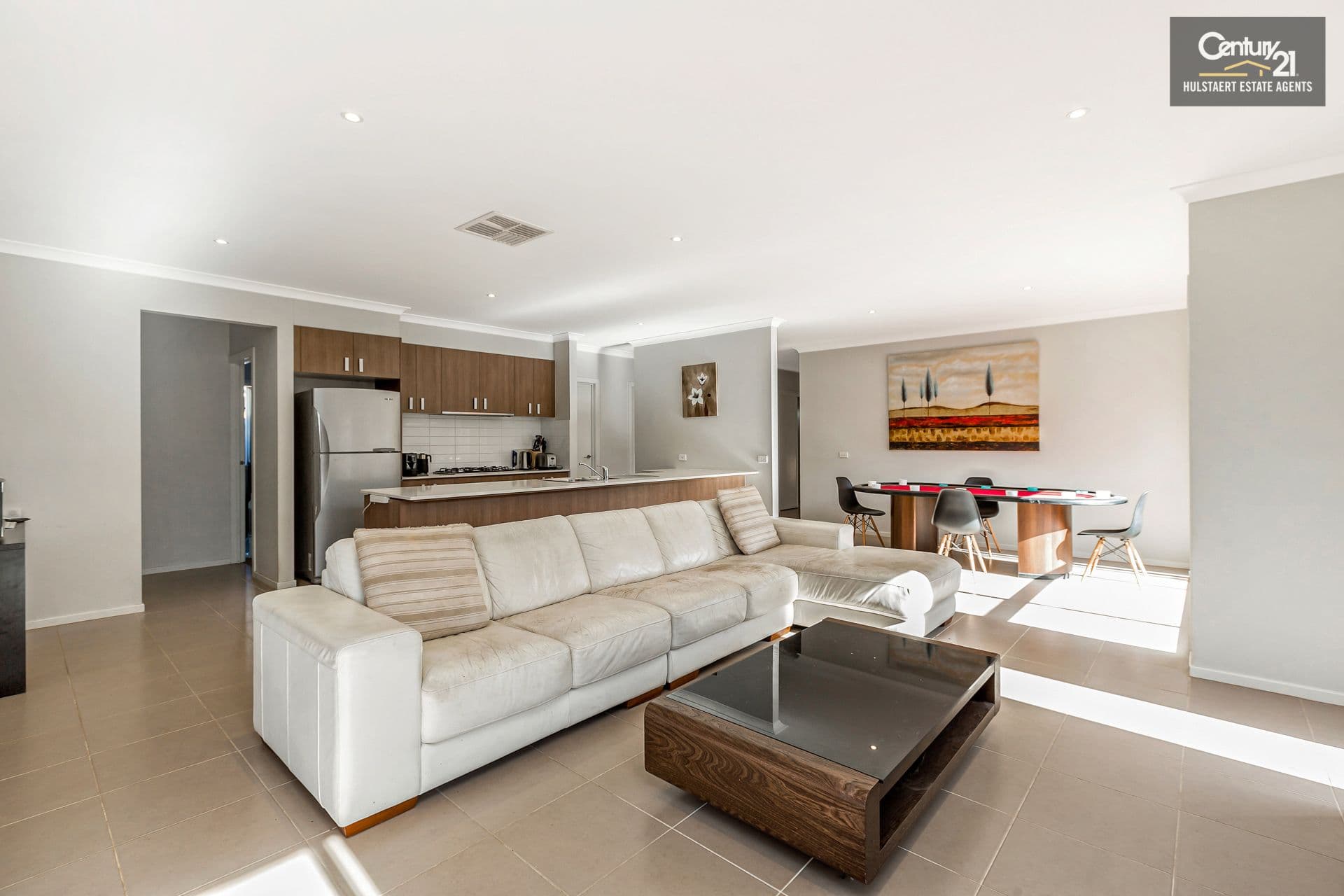 1 Grace Crescent, Slade Point, QLD, 4740, Slade Point - Thumbnail 2