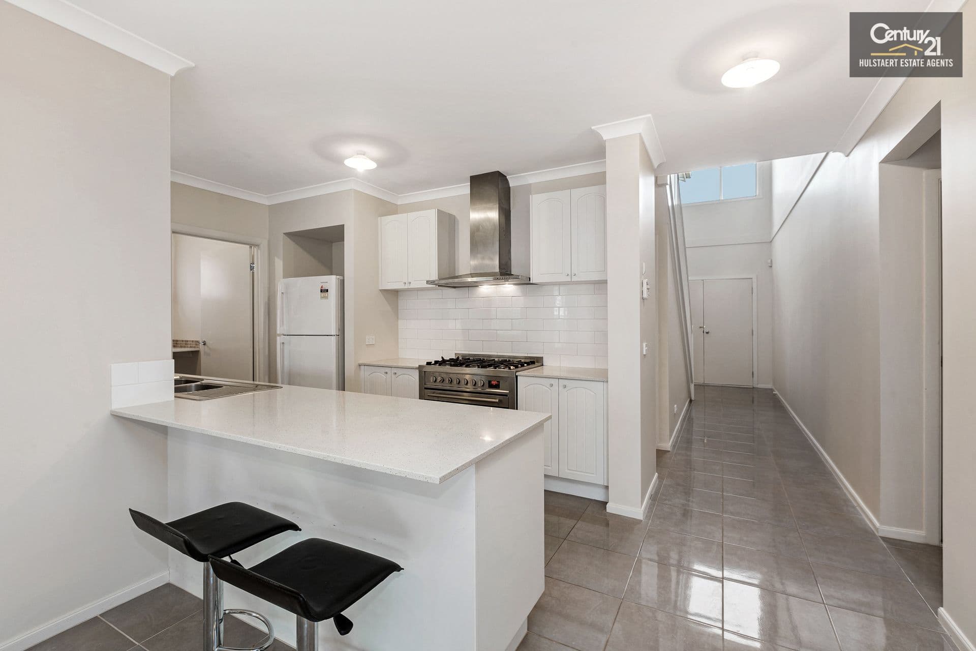 37 Sanctuary Lakes East Boulevard, Point Cook, VIC, 3030, Point Cook - Thumbnail 4