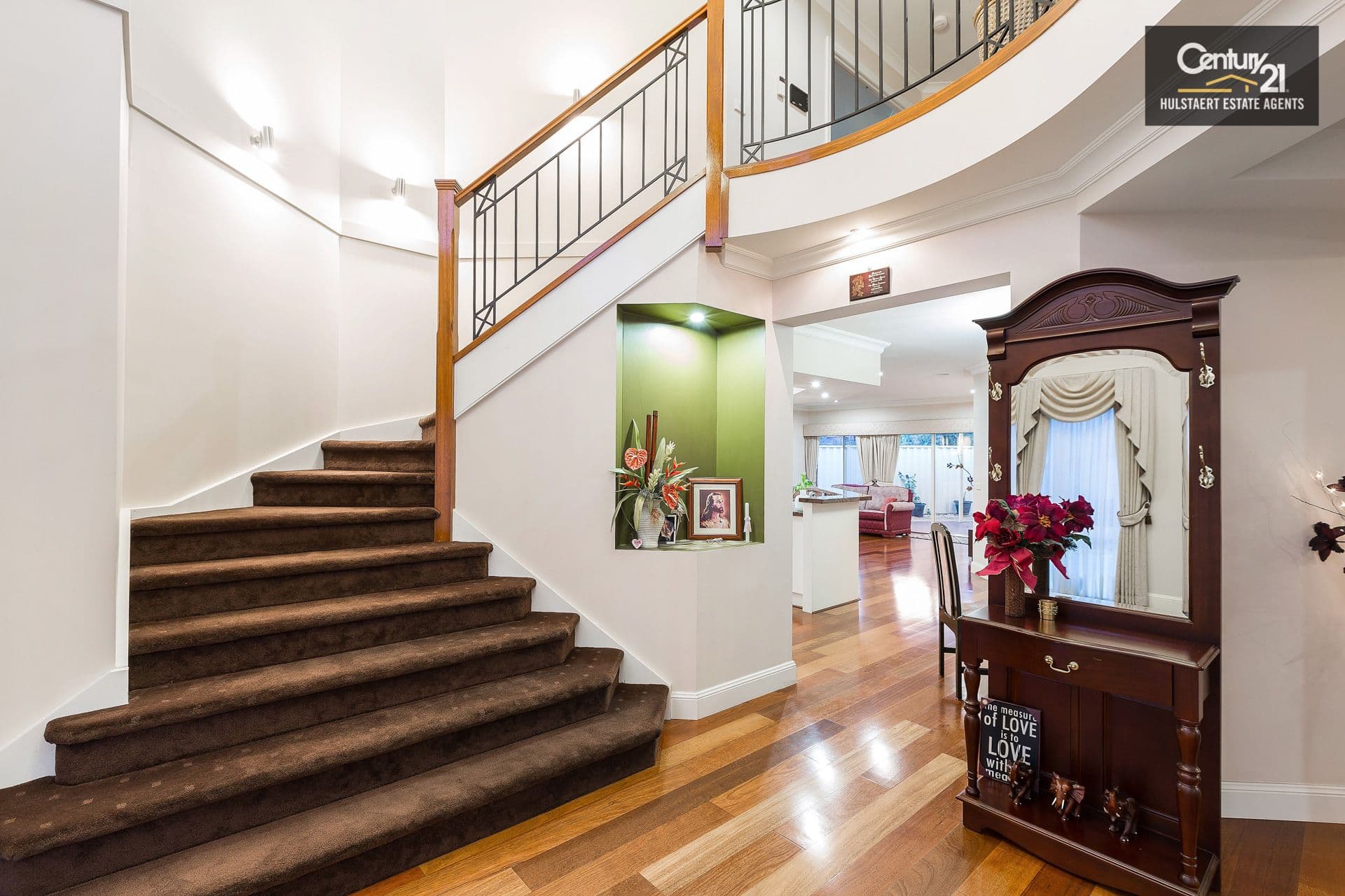 10  Catania Avenue, Point Cook, VIC, 3030, Point Cook - Thumbnail 2