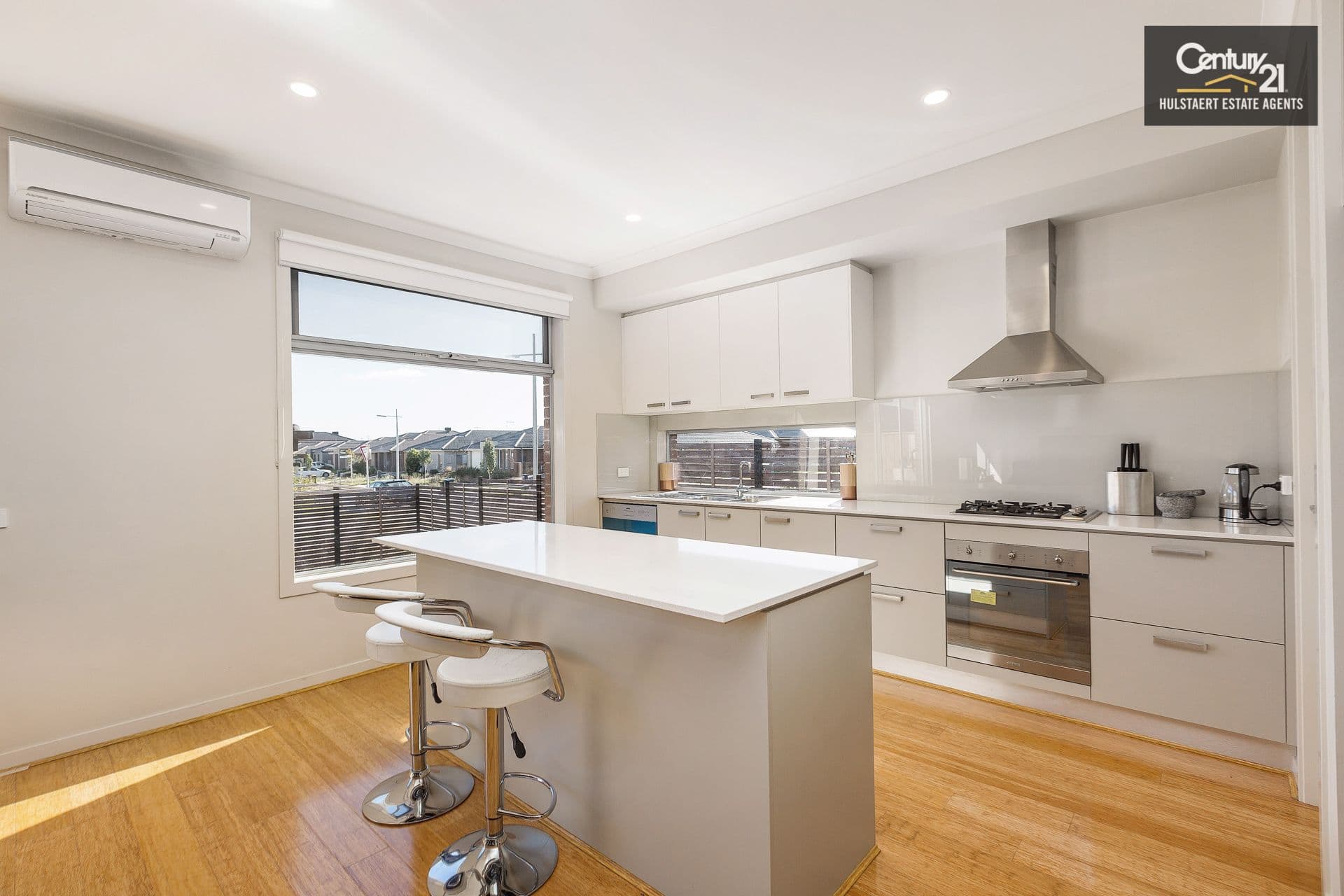 24  Tattersalls Lane, Point Cook, VIC, 3030, Point Cook - Thumbnail 4