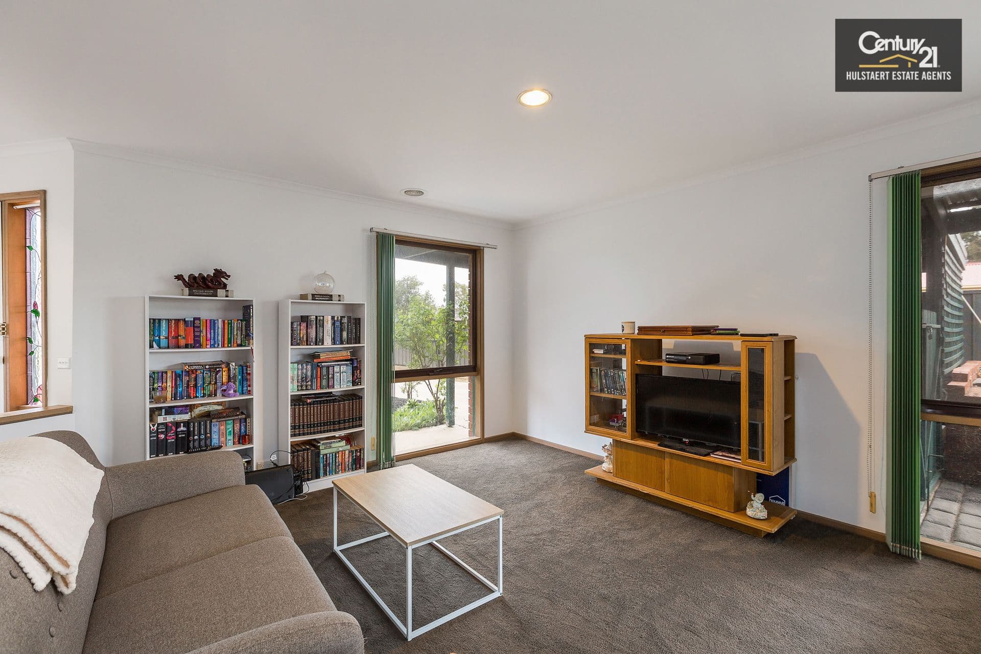 2 Kathleen Crescent, Hoppers Crossing, VIC, 3029, Hoppers Crossing - Thumbnail 4