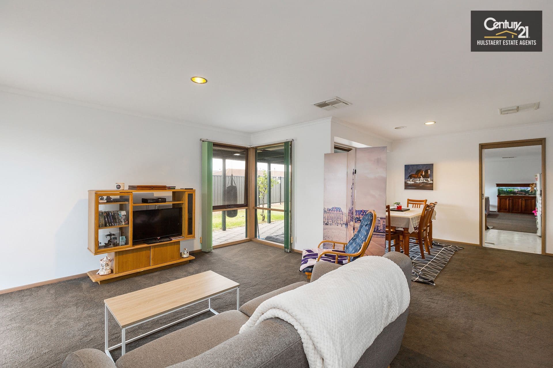 2 Kathleen Crescent, Hoppers Crossing, VIC, 3029, Hoppers Crossing - Thumbnail 3