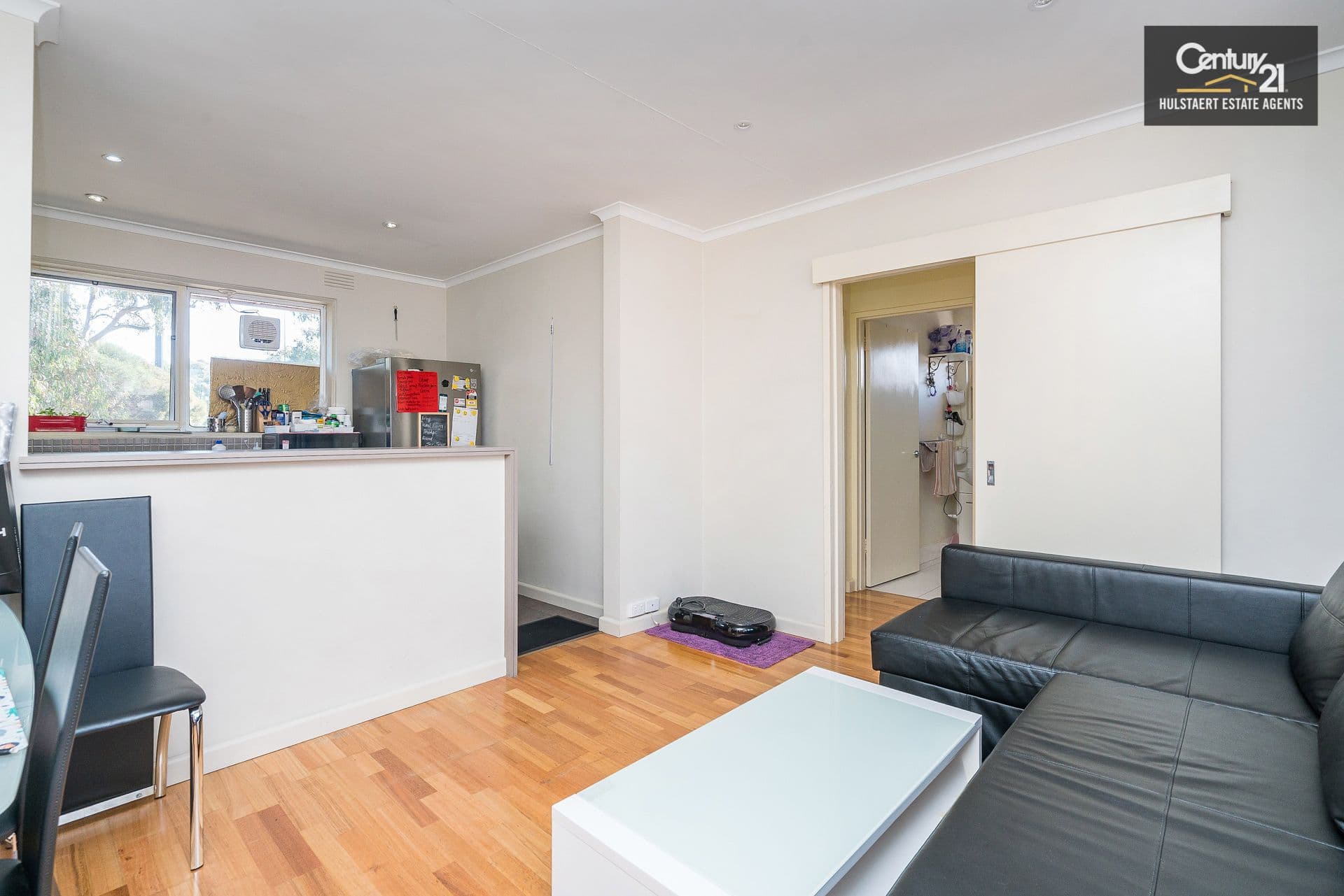 8/3 Mackenzie Street, Cheltenham, VIC, 3192, Cheltenham - Thumbnail 2