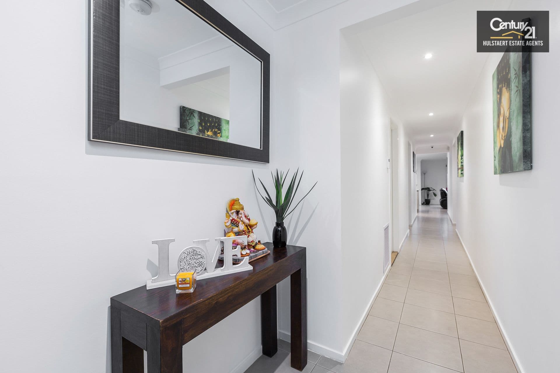 24  Hawkstone Road, Manor Lakes, VIC, 3024, Manor Lakes - Thumbnail 2