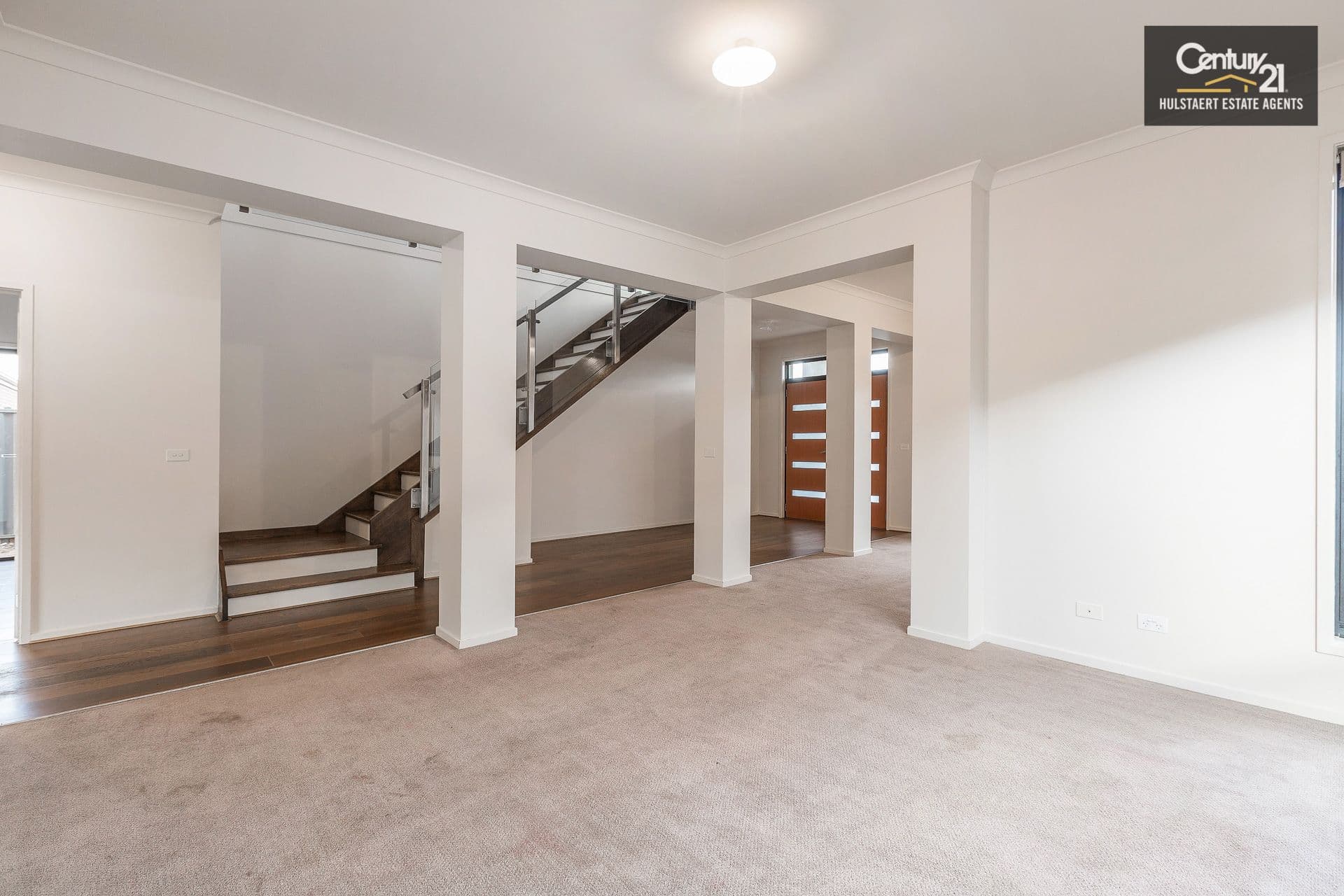 4 Ningaloo Street, Tarneit, VIC, 3029, Tarneit - Thumbnail 2