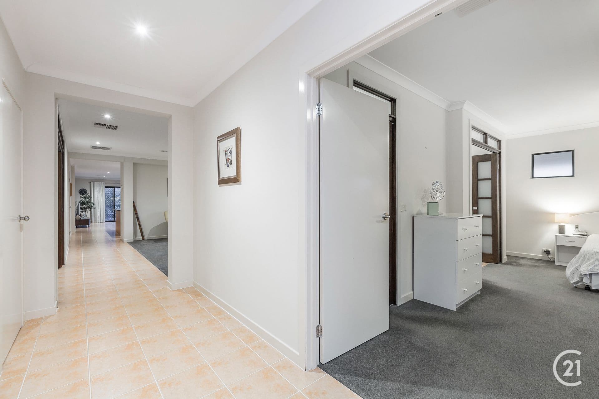 12  Heysen Mews, Point Cook, VIC, 3030, Point Cook - Thumbnail 2