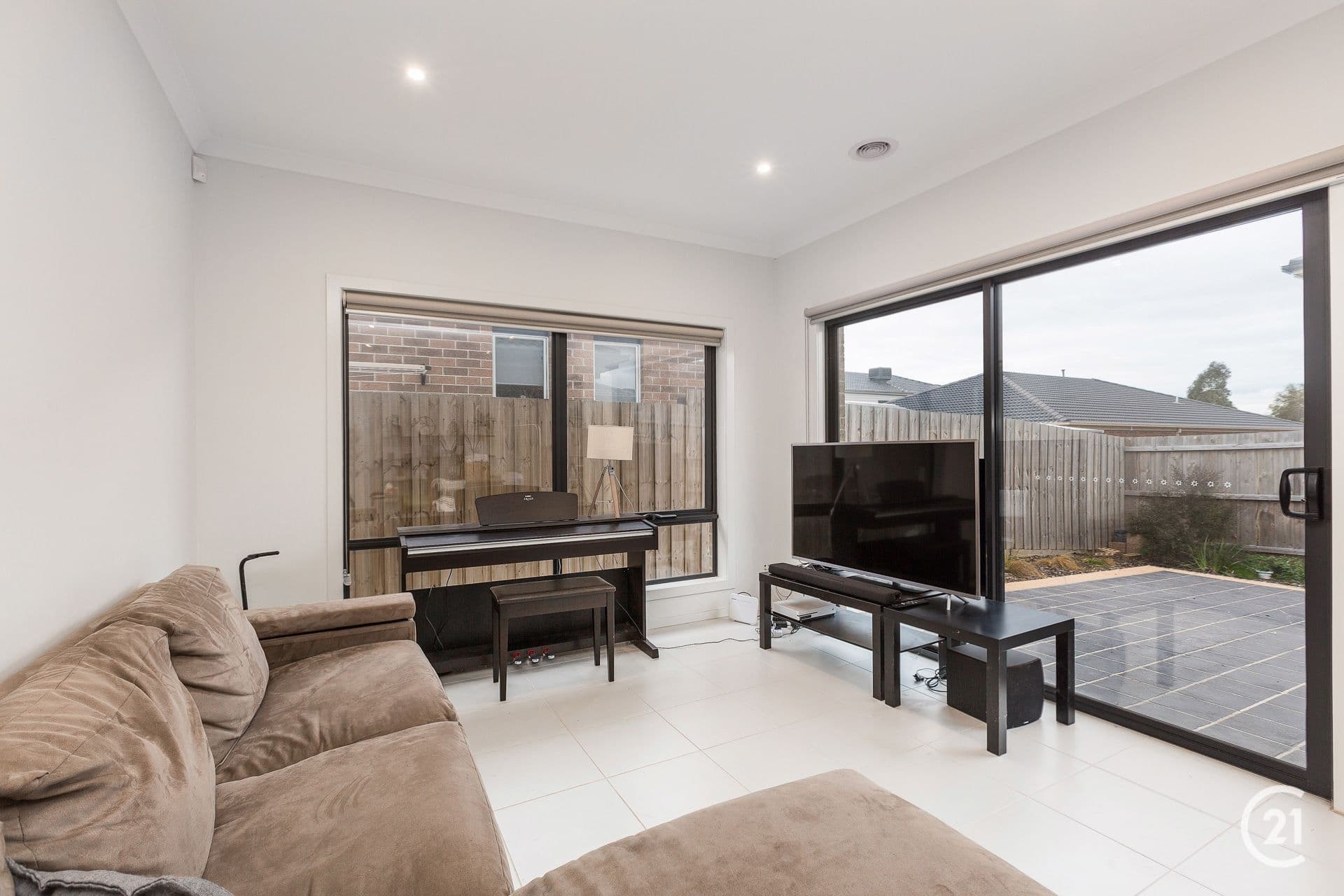 91 Sunnybank Drive, Point Cook, VIC, 3030, Point Cook - Thumbnail 6