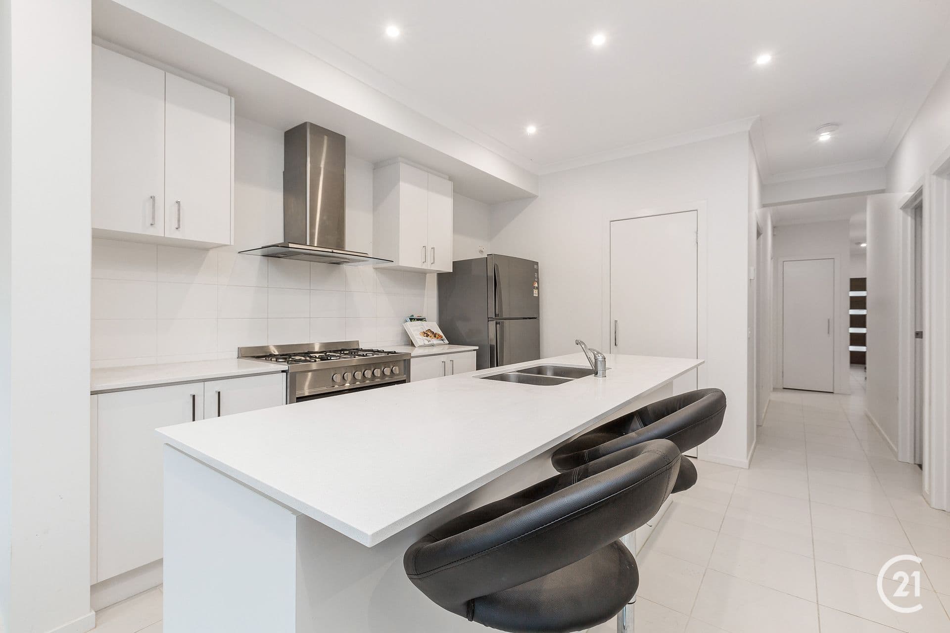 91 Sunnybank Drive, Point Cook, VIC, 3030, Point Cook - Thumbnail 5