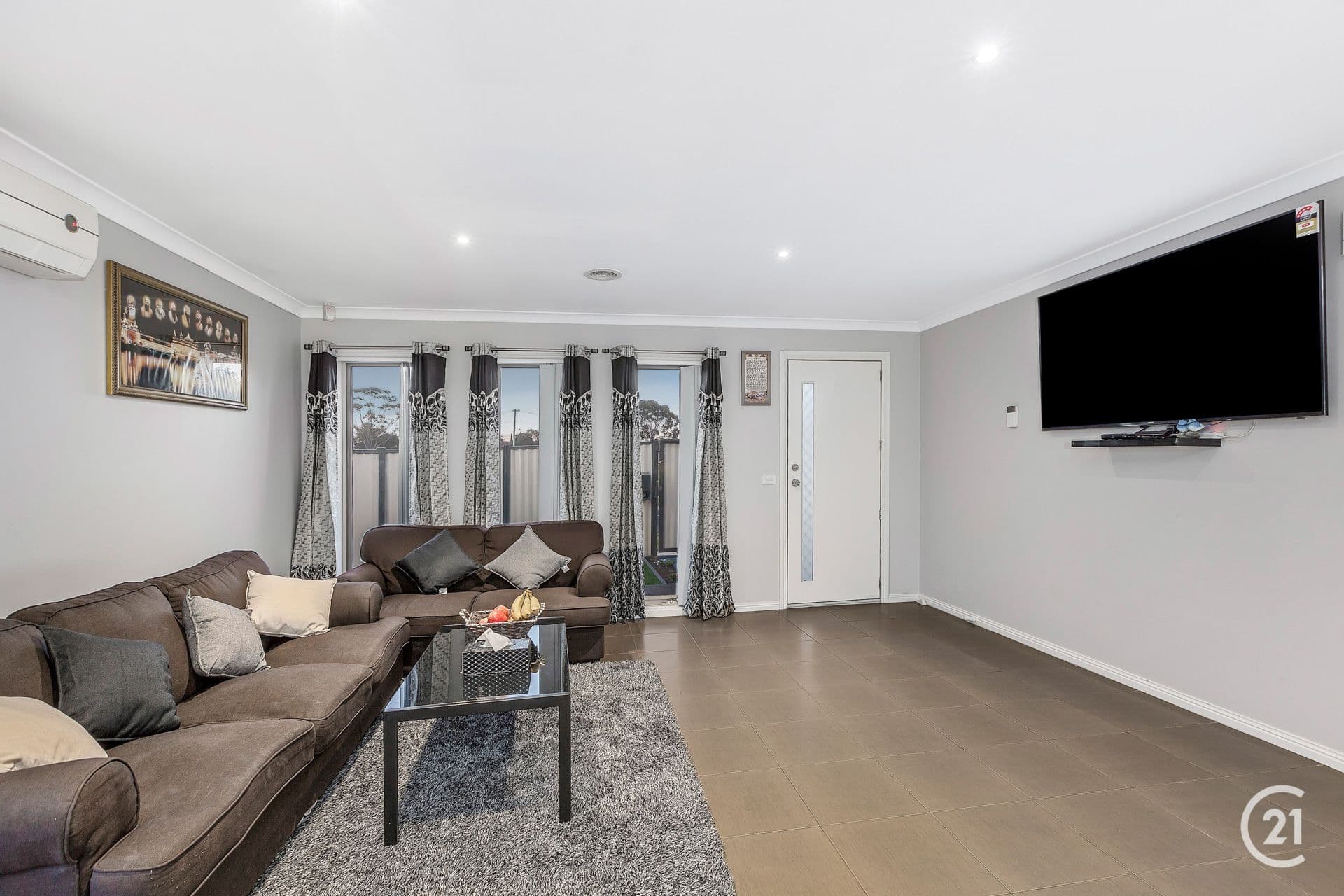 27 Woorite Place, Wyndham Vale, VIC, 3024, Wyndham Vale - Thumbnail 6
