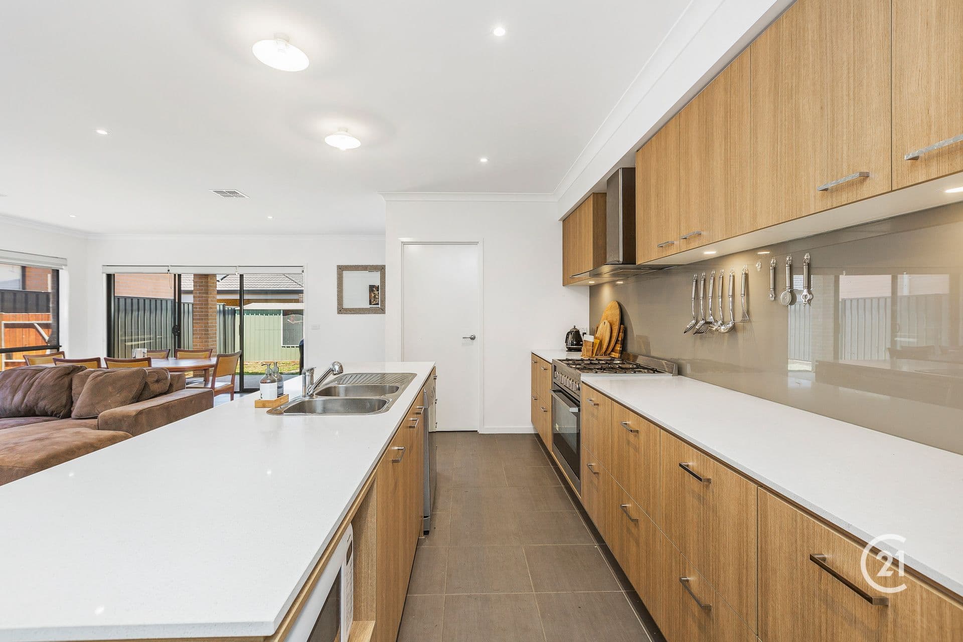 89 Clifton Circuit, Tarneit, VIC, 3029, Tarneit - Thumbnail 2