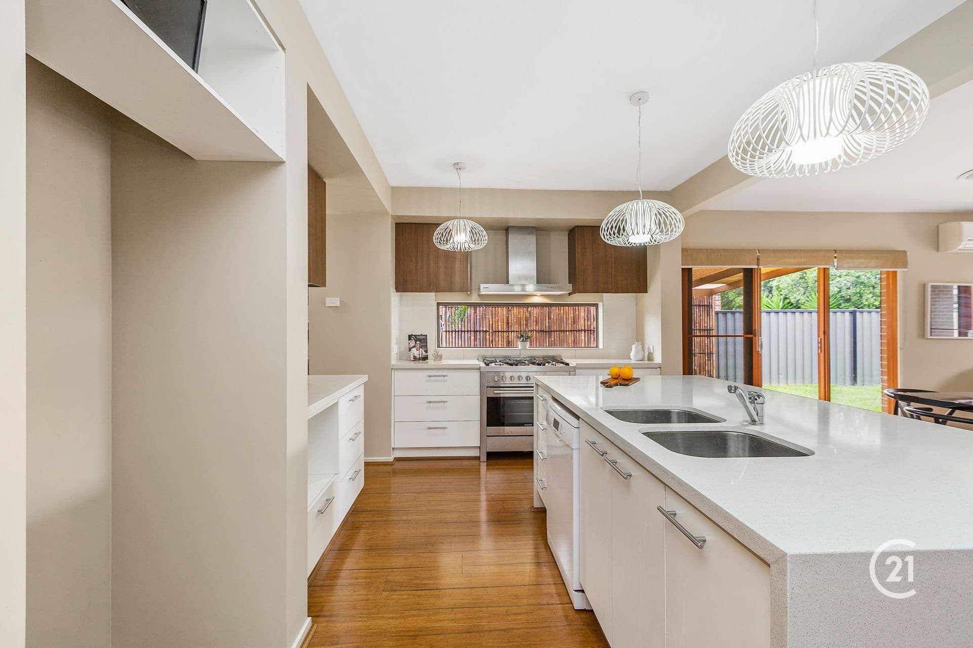 29 San  Sebastian Drive, Point Cook, VIC, 3030, Point Cook - Thumbnail 5