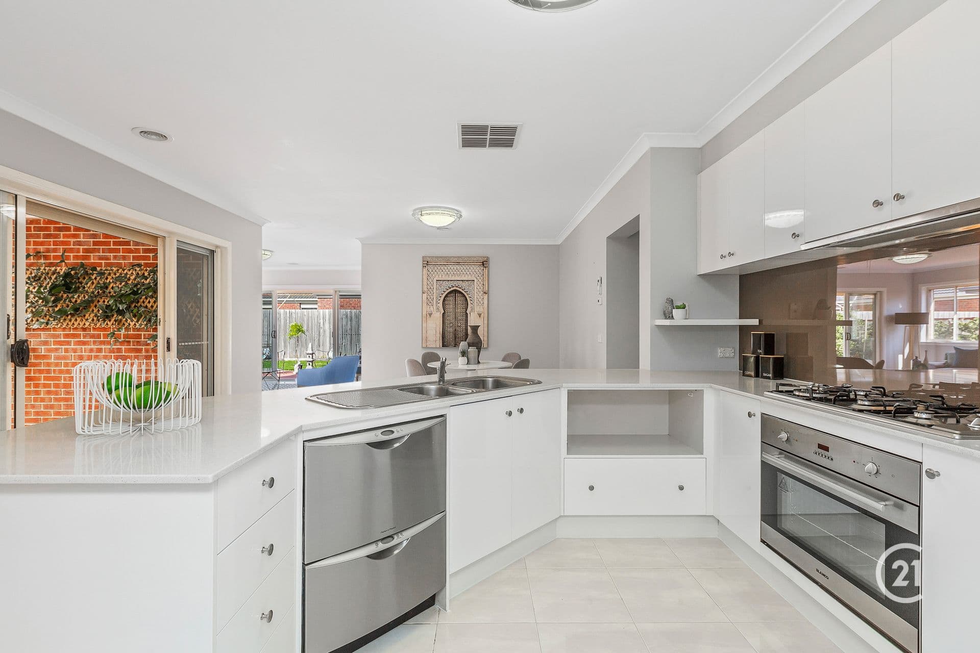6  Beaufort Street, Point Cook, VIC, 3030, Point Cook - Thumbnail 7