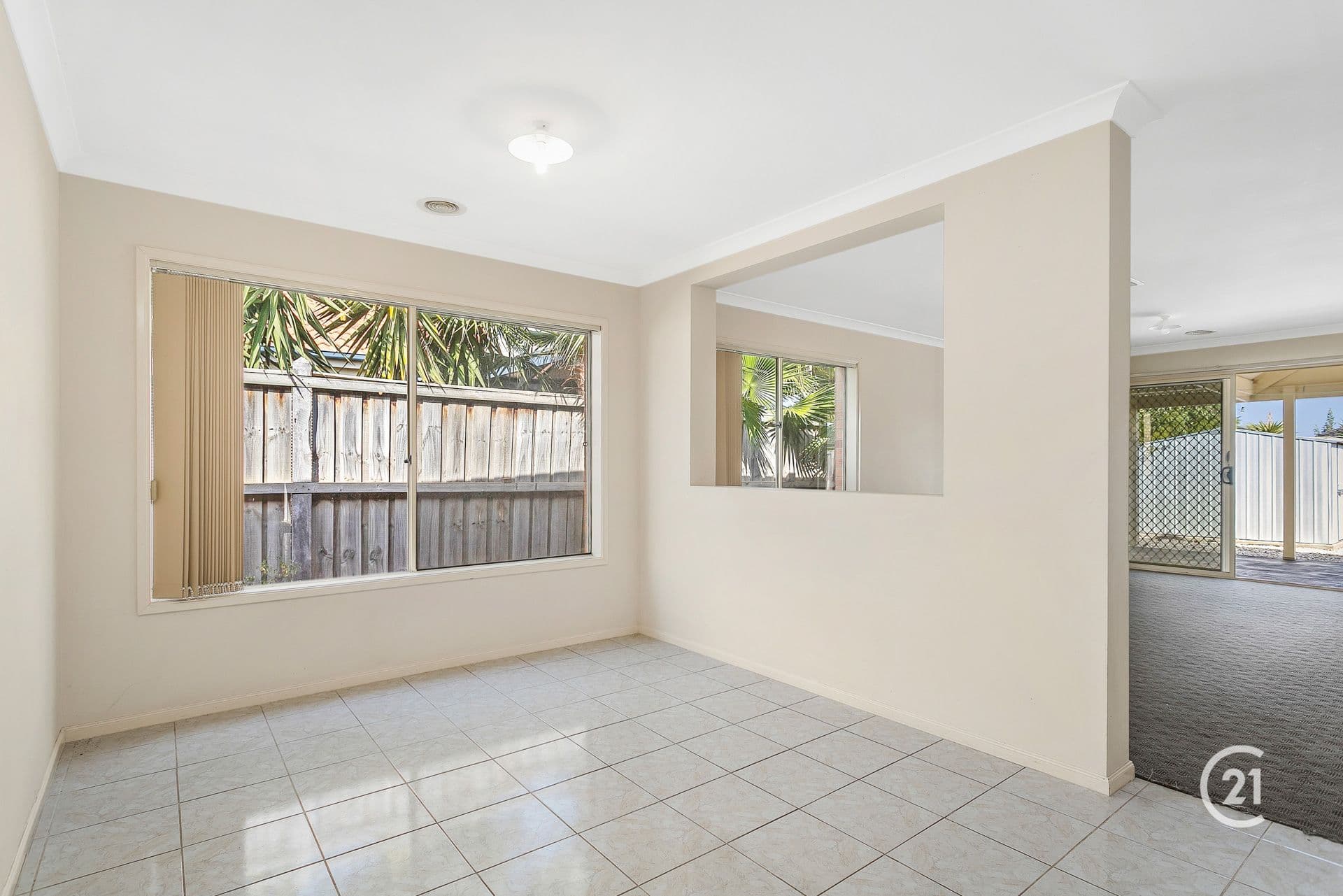 25 Swordgrass Avenue, Tarneit, VIC, 3029, Tarneit - Thumbnail 3