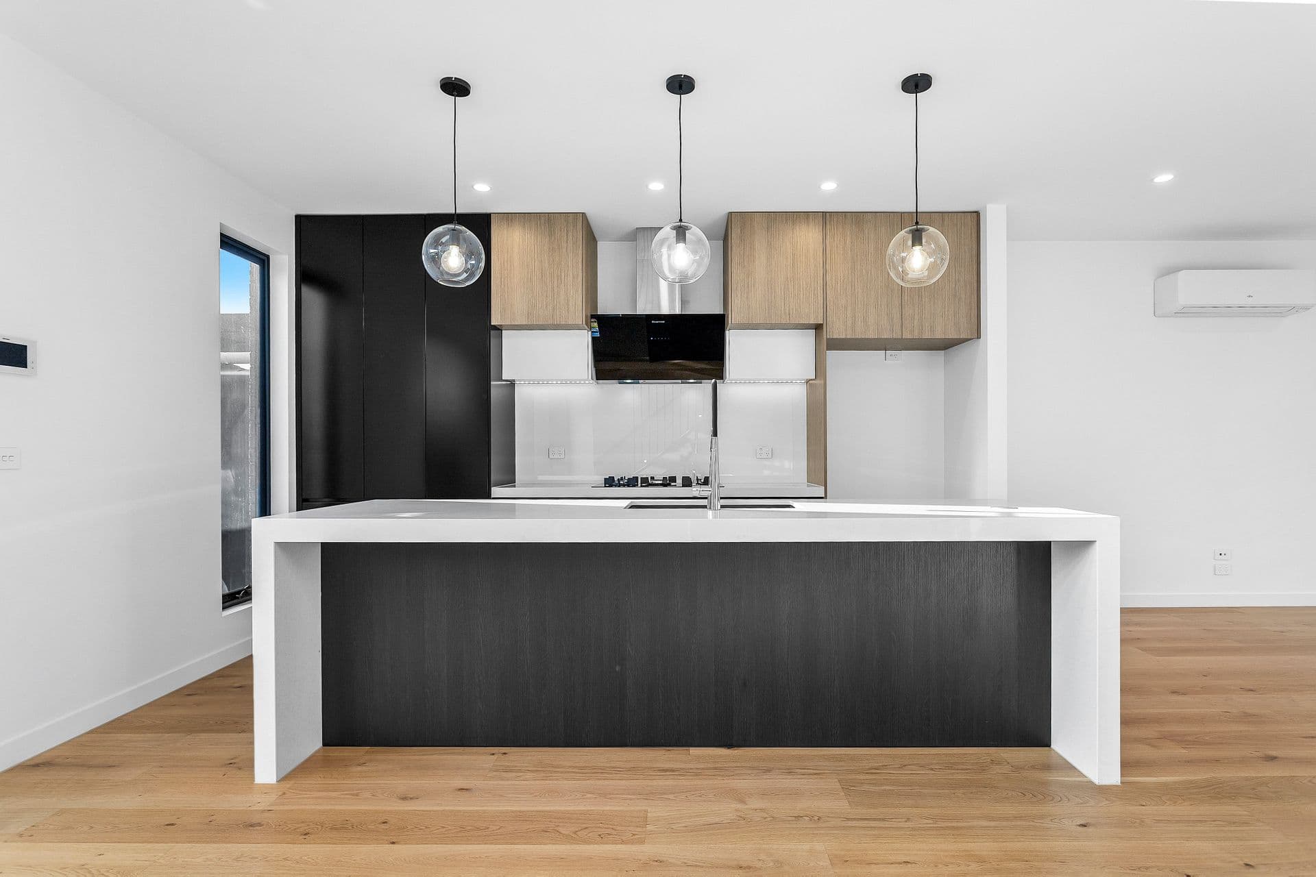 1 Waters Drive, Seaholme, VIC, 3018, Seaholme - Thumbnail 5