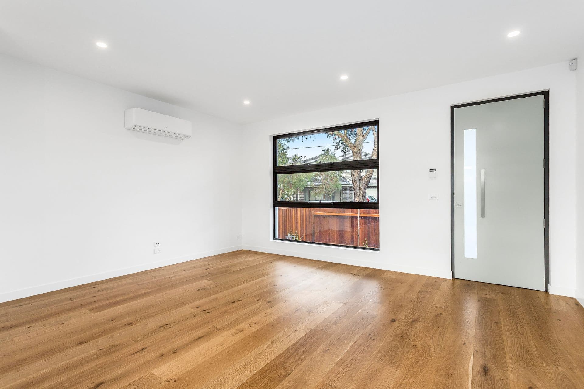 1a Waters Drive, Seaholme, VIC, 3018, Seaholme - Thumbnail 4