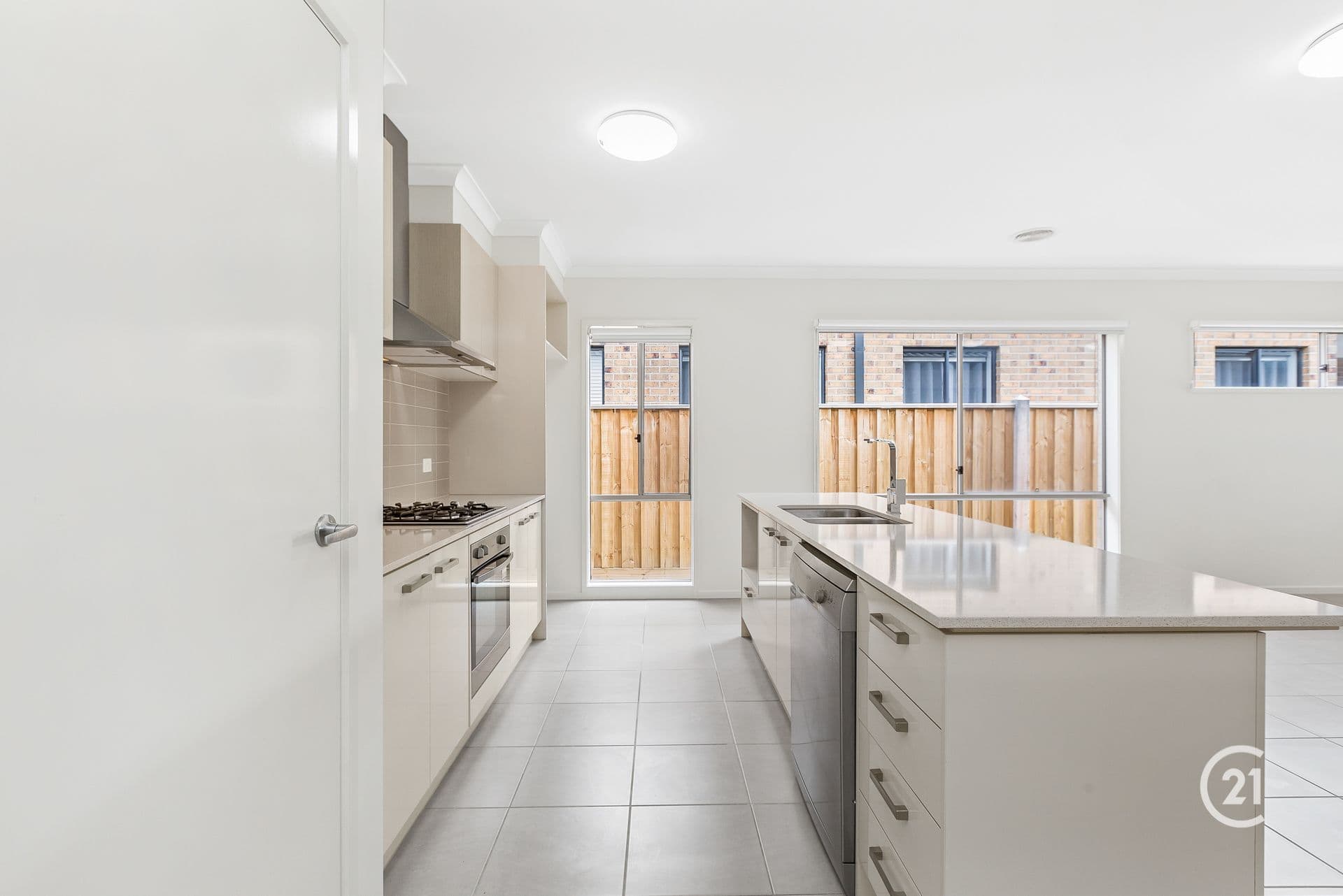 9 Minnehaha Way, Point Cook, VIC, 3030, Point Cook - Thumbnail 5