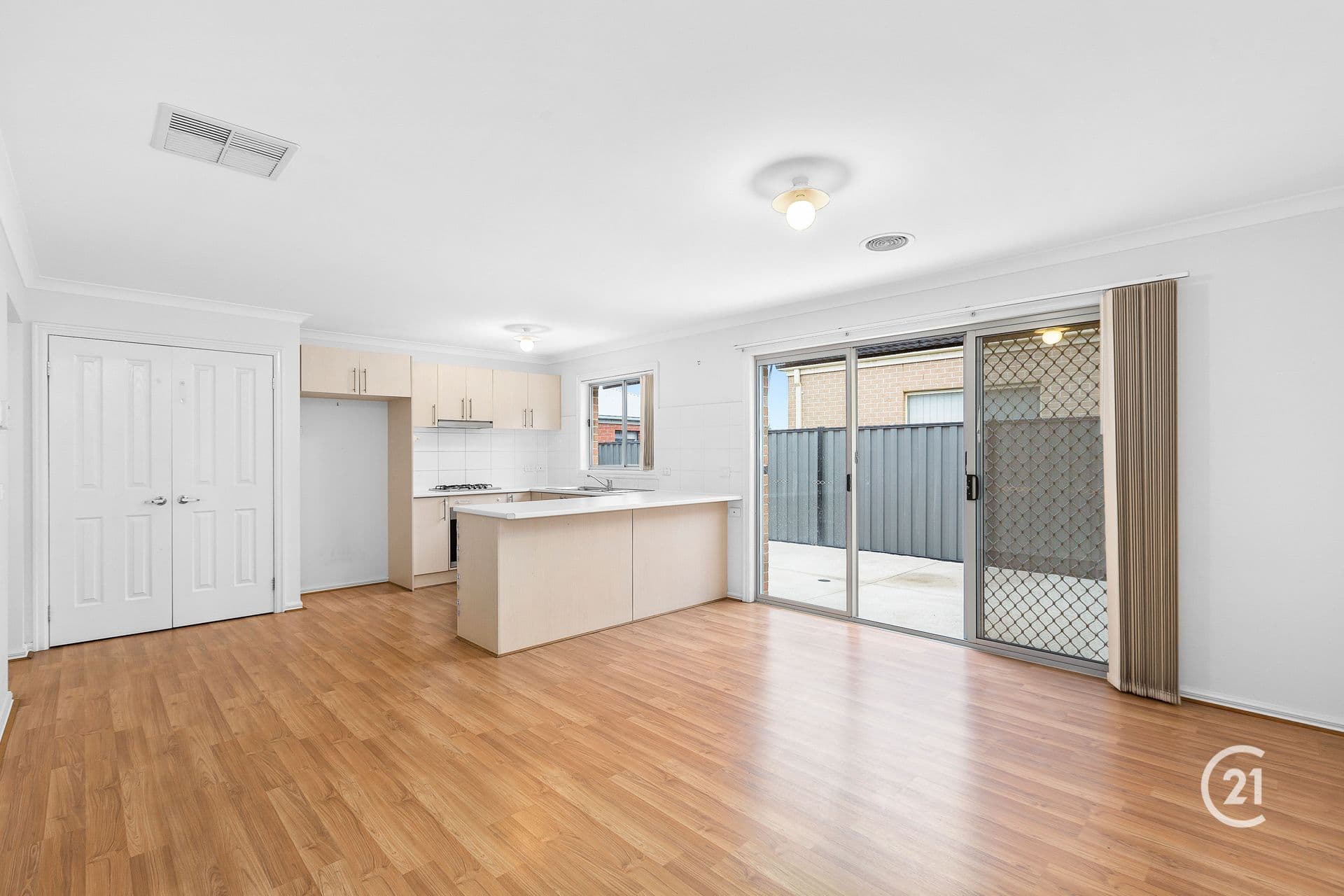 80 Innisfail Drive, Point Cook, VIC, 3030, Point Cook - Thumbnail 7