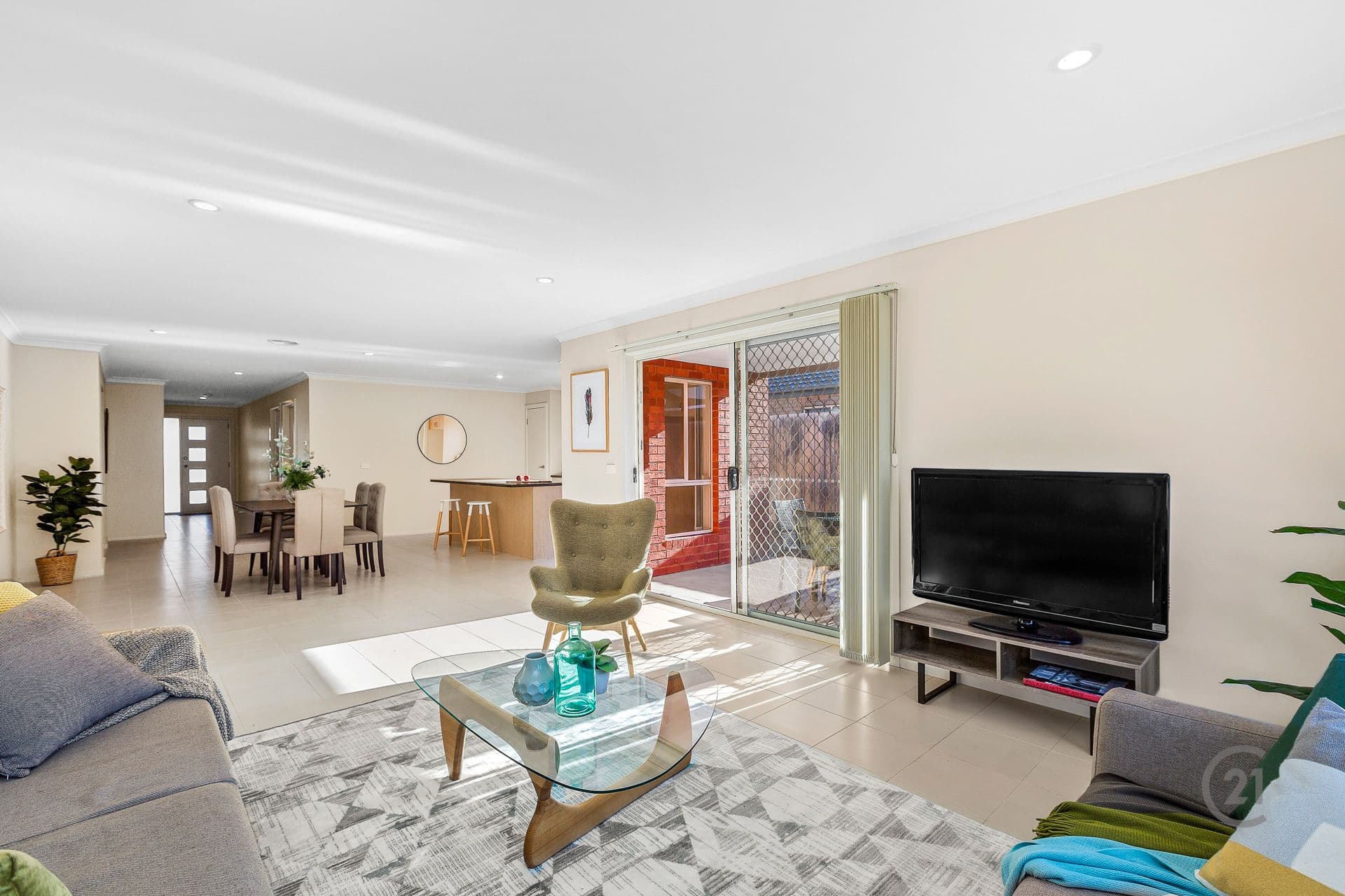 73 Lady Penrhyn Drive, Wyndham Vale, VIC, 3024, Wyndham Vale - Thumbnail 4
