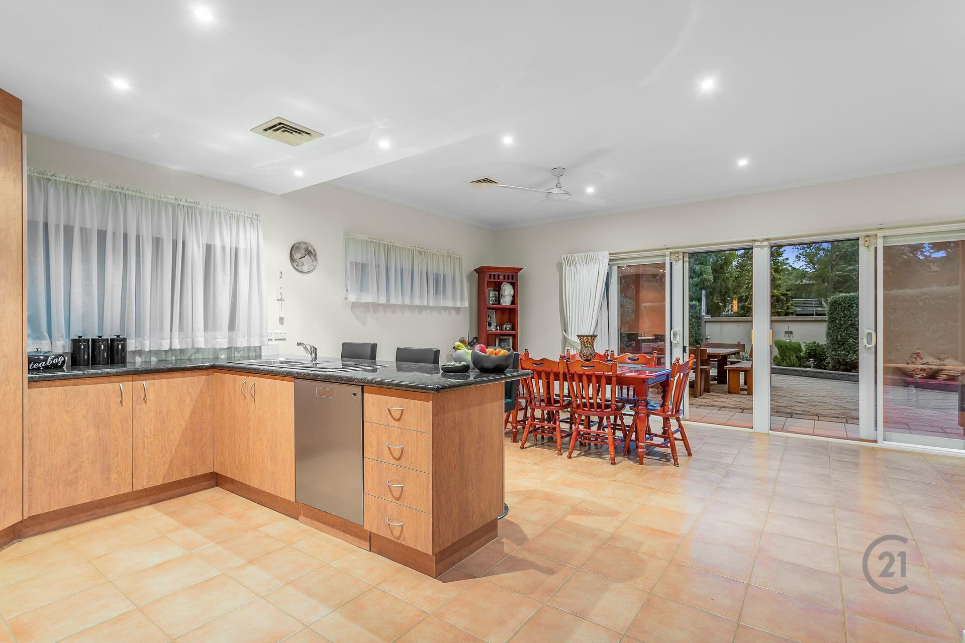 29/1 Greg Norman Drive, Sanctuary Lakes, VIC, 3030, Sanctuary Lakes - Thumbnail 5