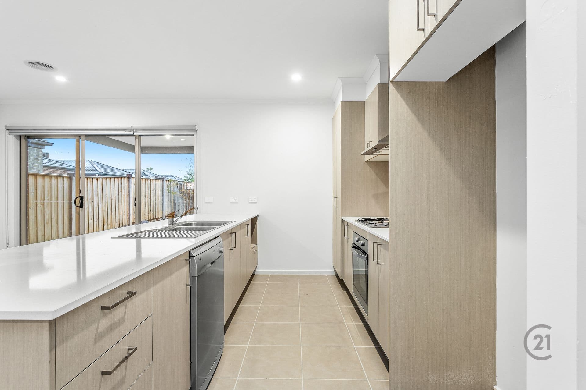 110 Grassbird Drive, Point Cook, VIC, 3030, Point Cook - Thumbnail 2