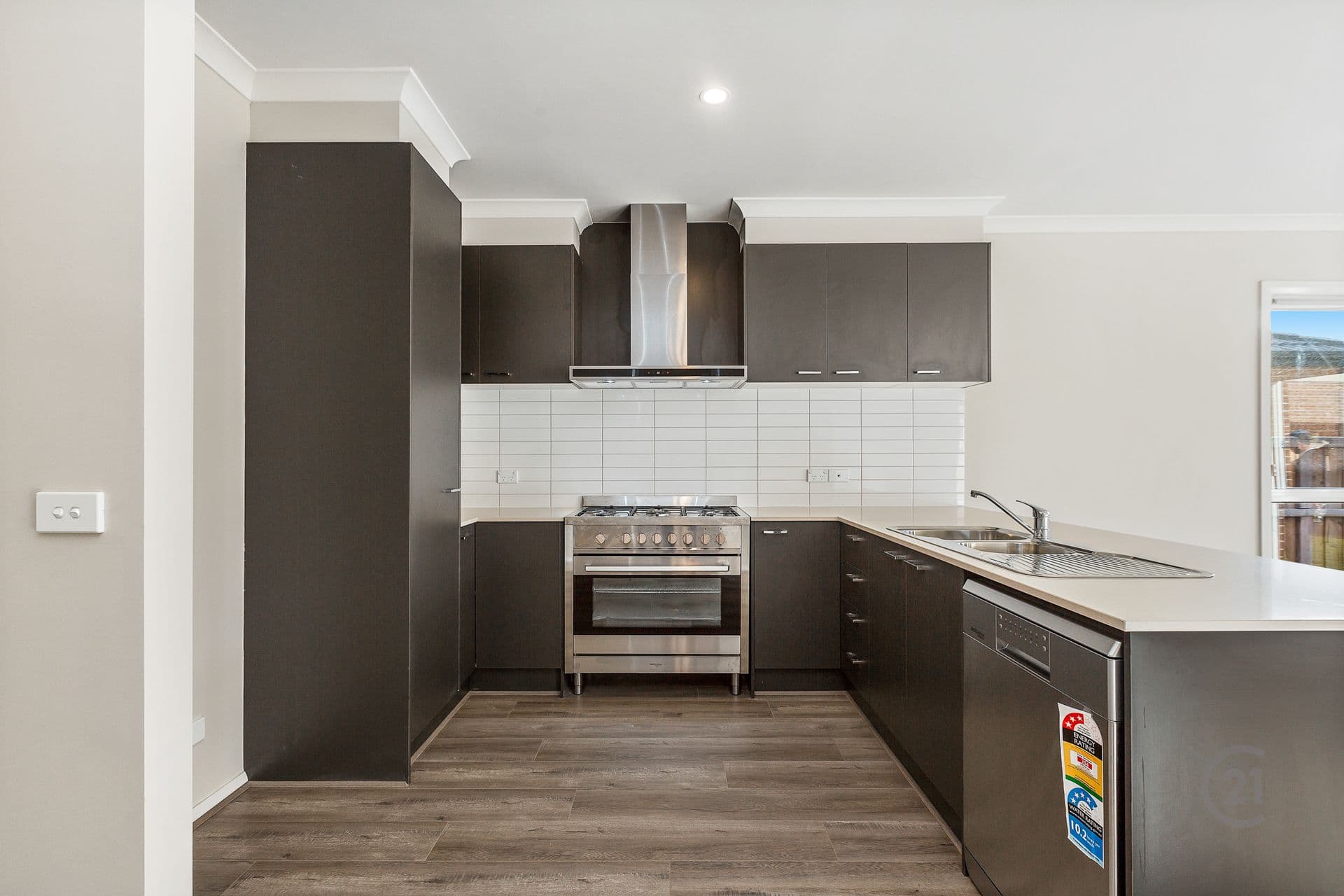 39 Carnegie Road, Point Cook, VIC, 3030, Point Cook - Thumbnail 3