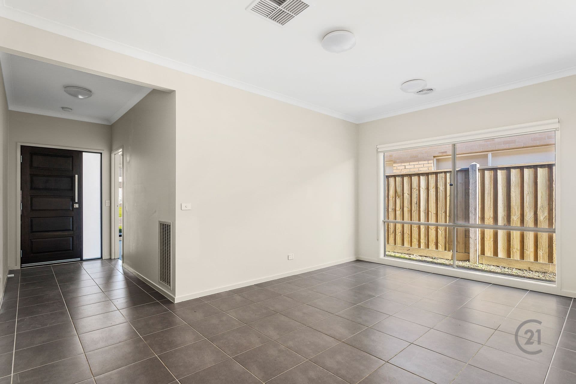 7 Benaud Way, Point Cook, VIC, 3030, Point Cook - Thumbnail 2