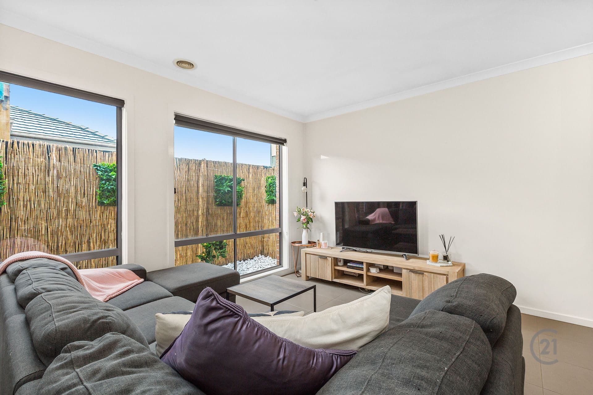 2/3 Ison Court, Altona Meadows, VIC, 3028, Altona Meadows - Thumbnail 2