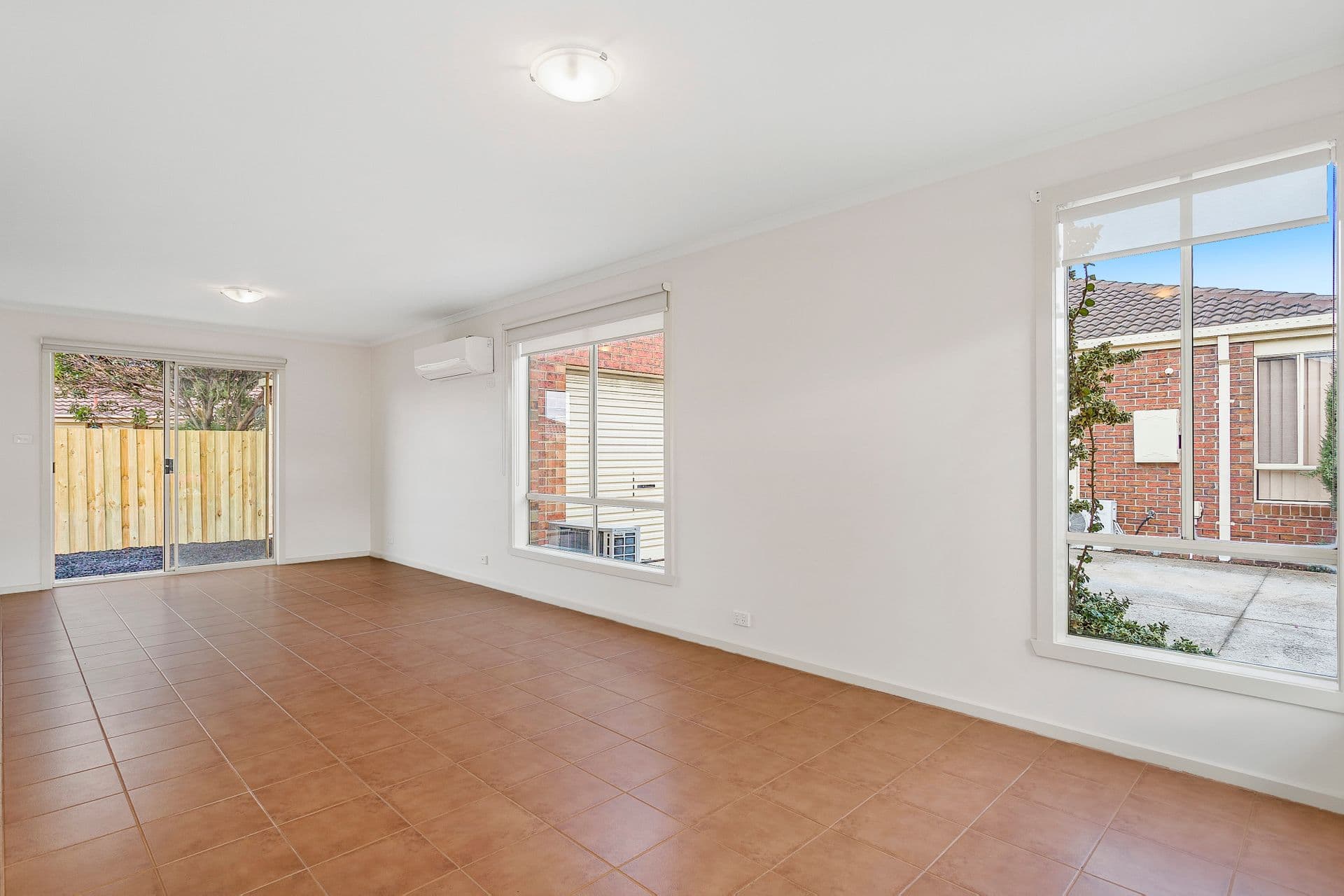 2/285 Derrimut Road, Hoppers Crossing, VIC, 3029, Hoppers Crossing - Thumbnail 5