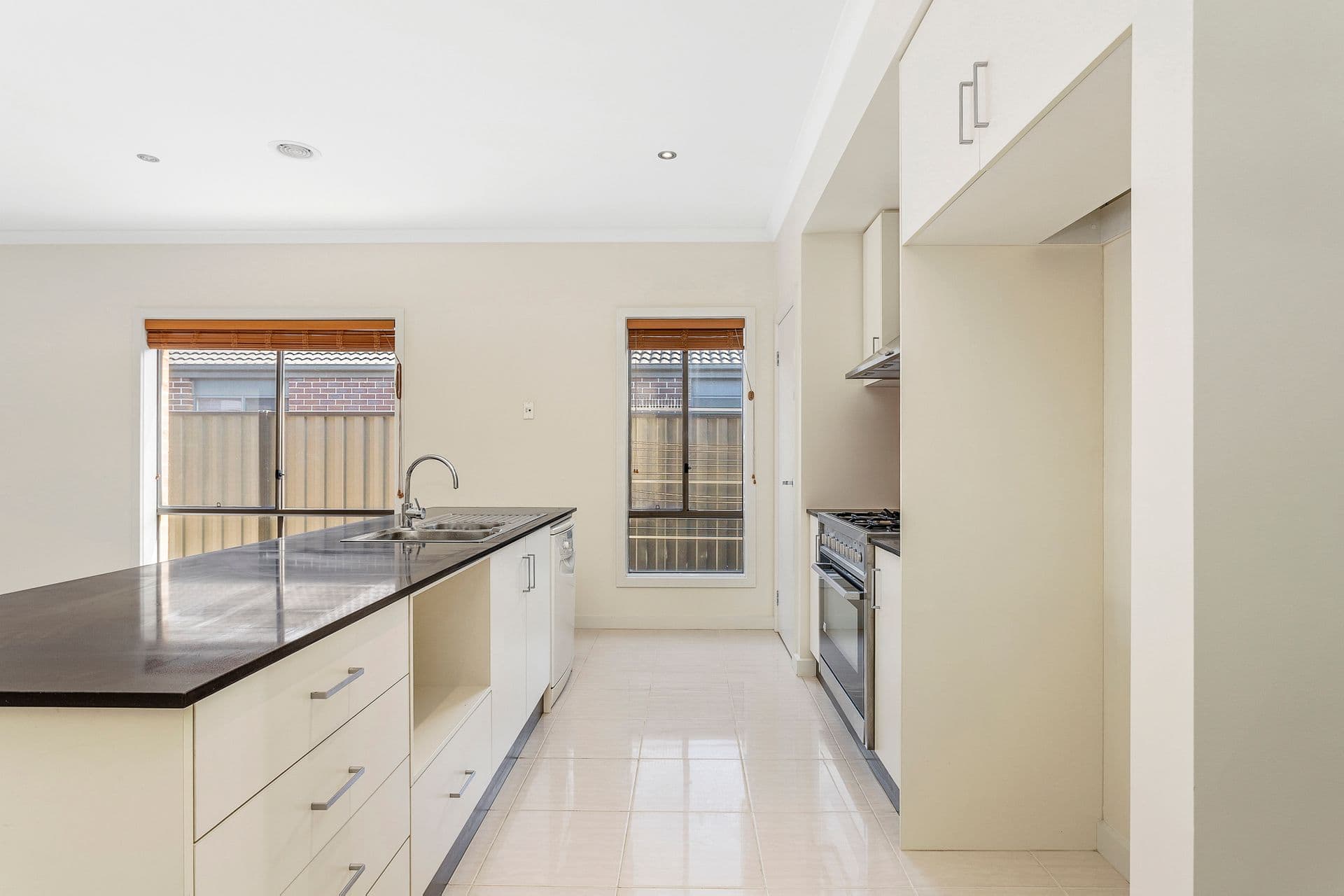 18 Shield Road, Point Cook, VIC, 3030, Point Cook - Thumbnail 4