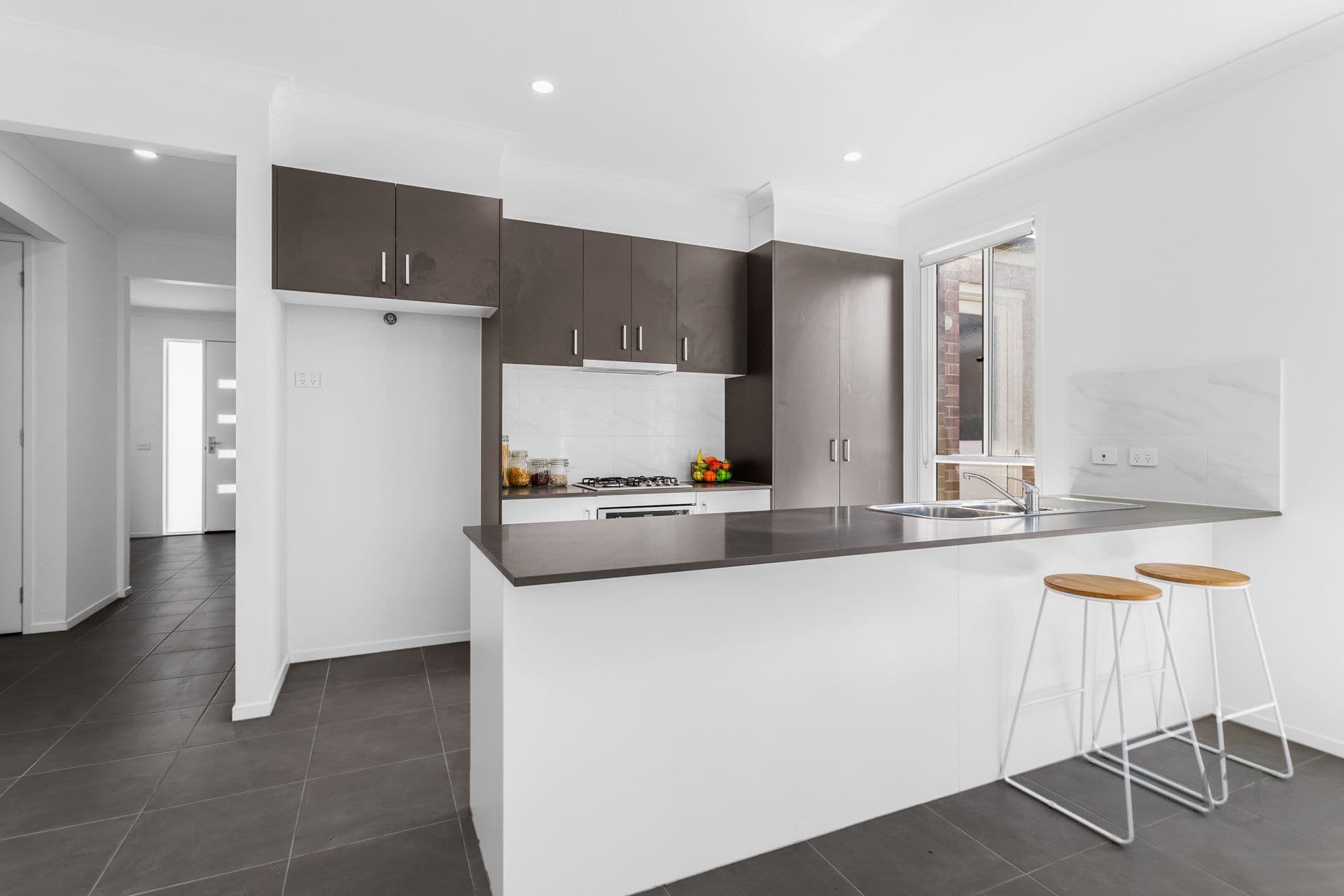 6 Rousham Street, Point Cook, VIC, 3030, Point Cook - Thumbnail 5