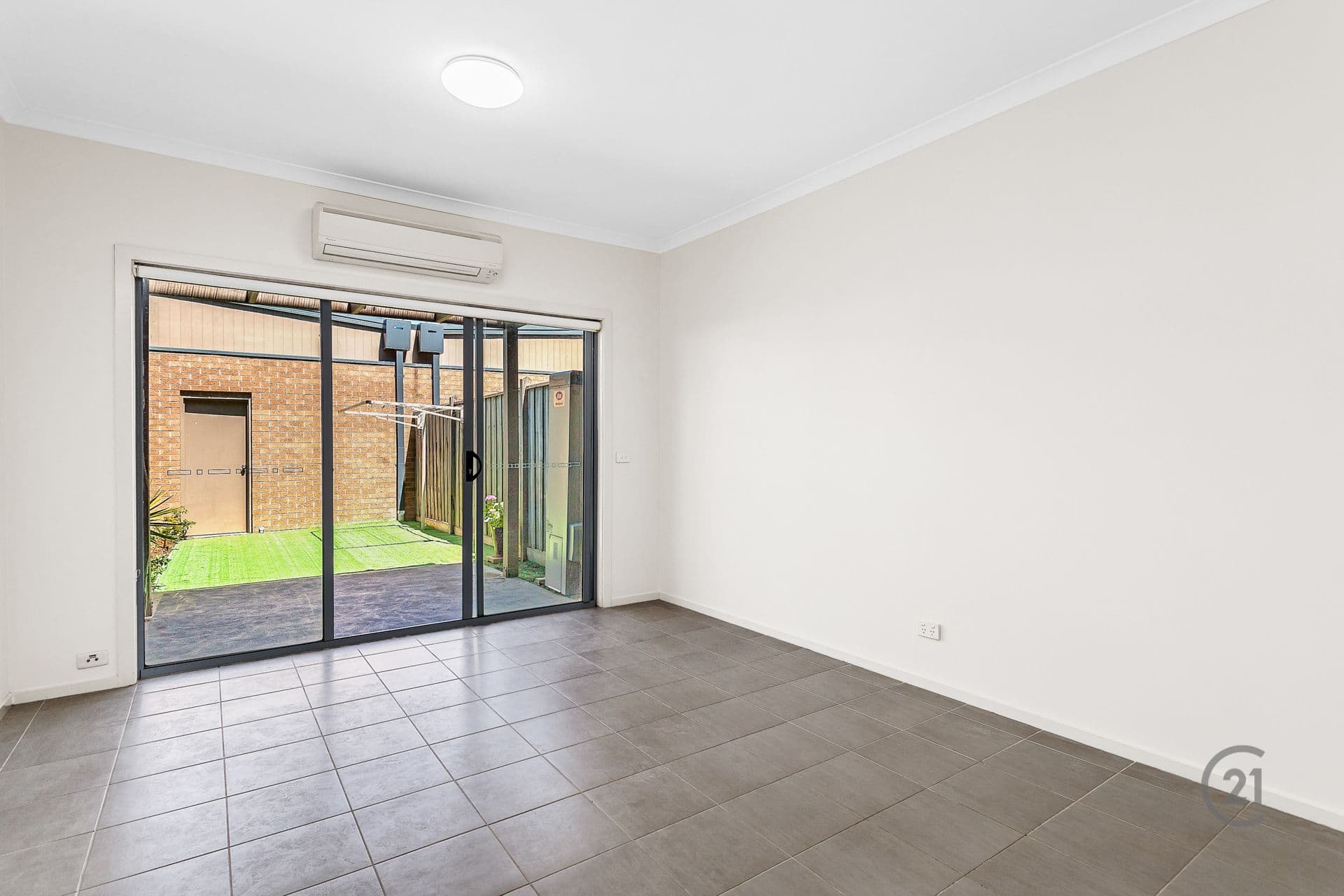8A Hanworth Avenue, Williams Landing, VIC, 3027, Williams Landing - Thumbnail 7