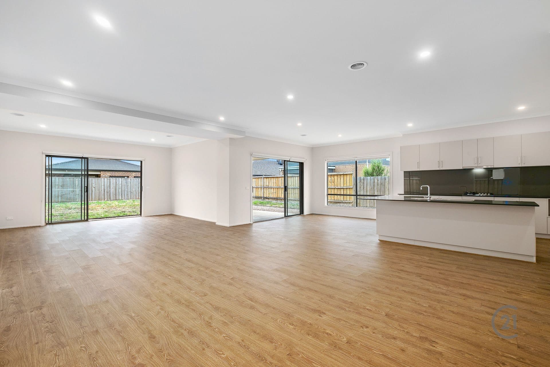 66 Bensonhurst Pde, Point Cook, VIC, 3030, Point Cook - Thumbnail 4