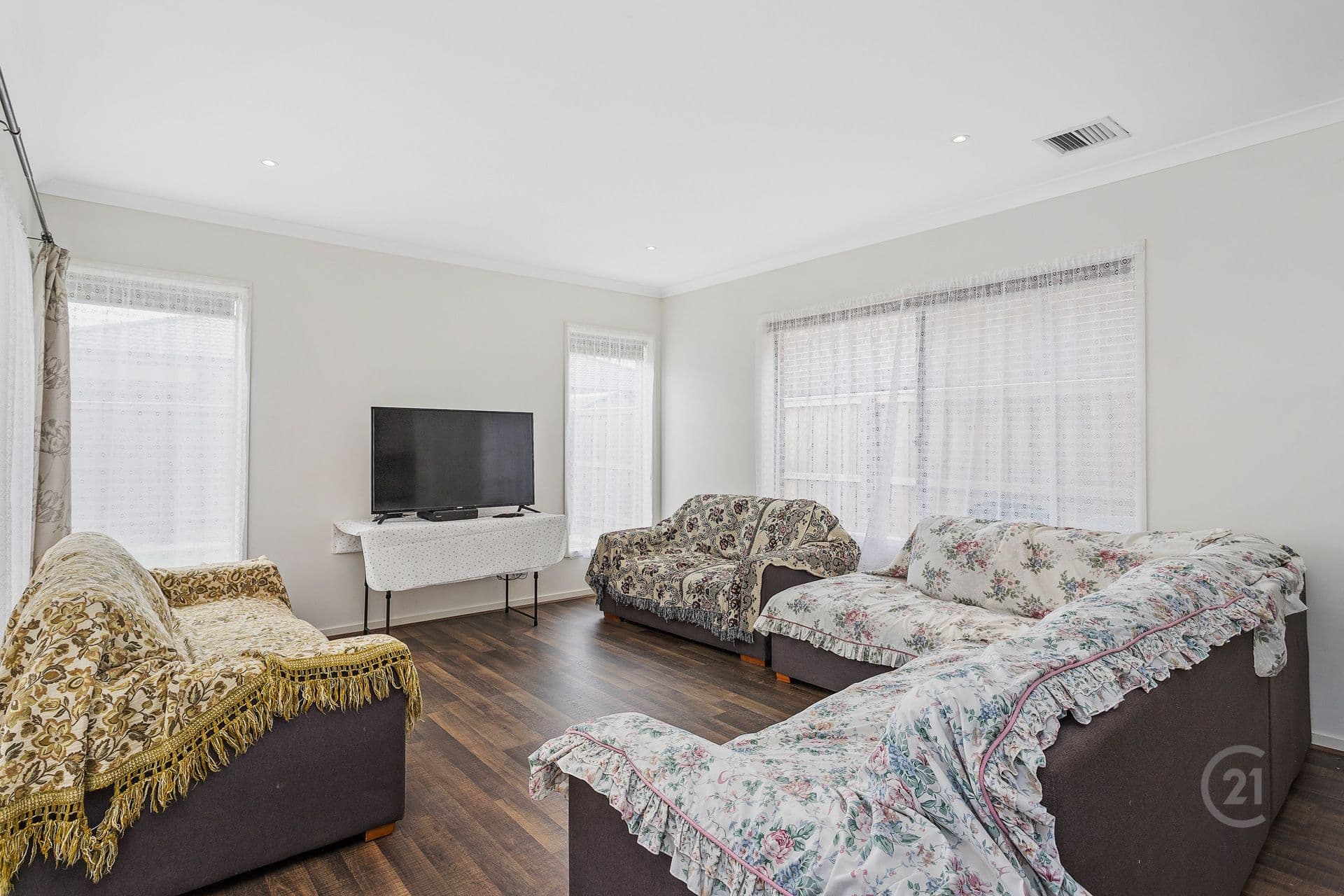 13 Suffolk Street, Truganina, VIC, 3029, Truganina - Thumbnail 5