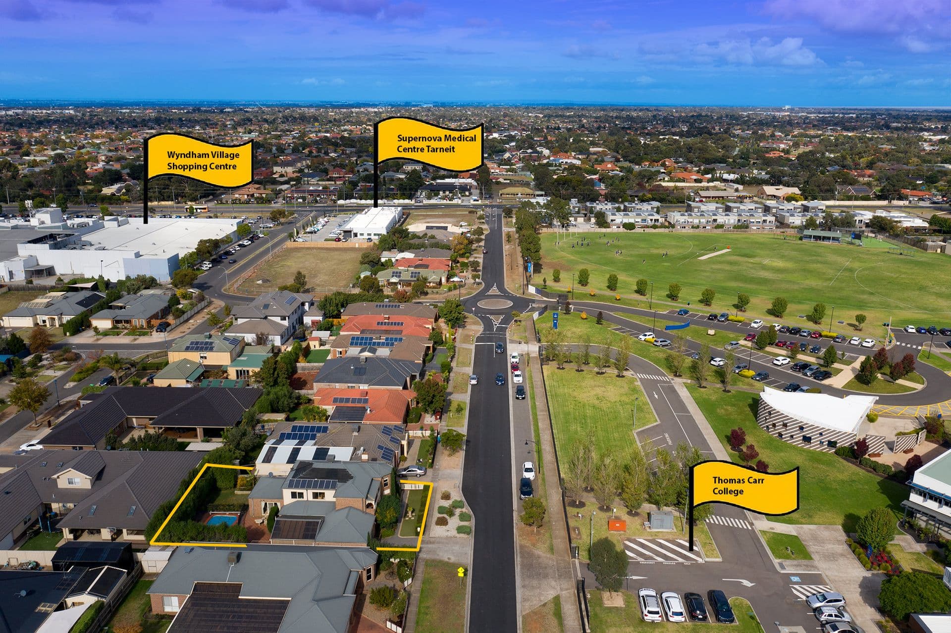 32 Thomas Carr Drive, Tarneit, VIC, 3029, Tarneit - Thumbnail 2
