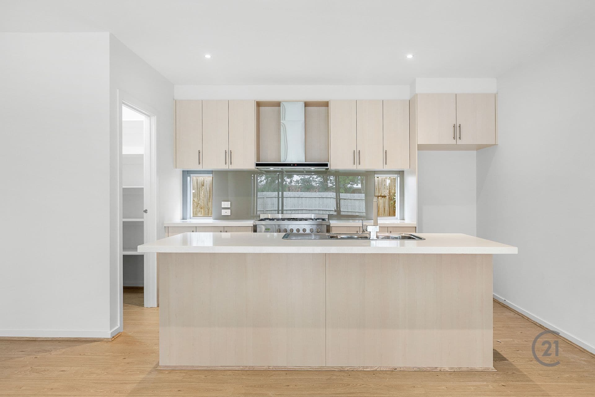20 Sunnybank Drive, Point Cook, VIC, 3030, Point Cook - Thumbnail 5