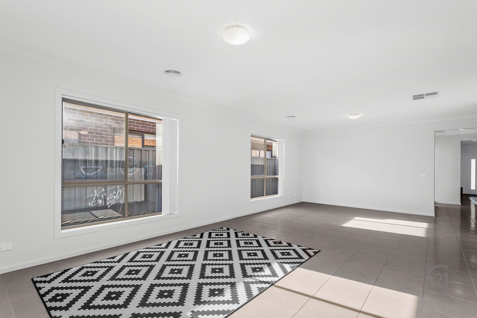 10 Sidon Circuit, Tarneit, VIC, 3029, Tarneit - Thumbnail 4