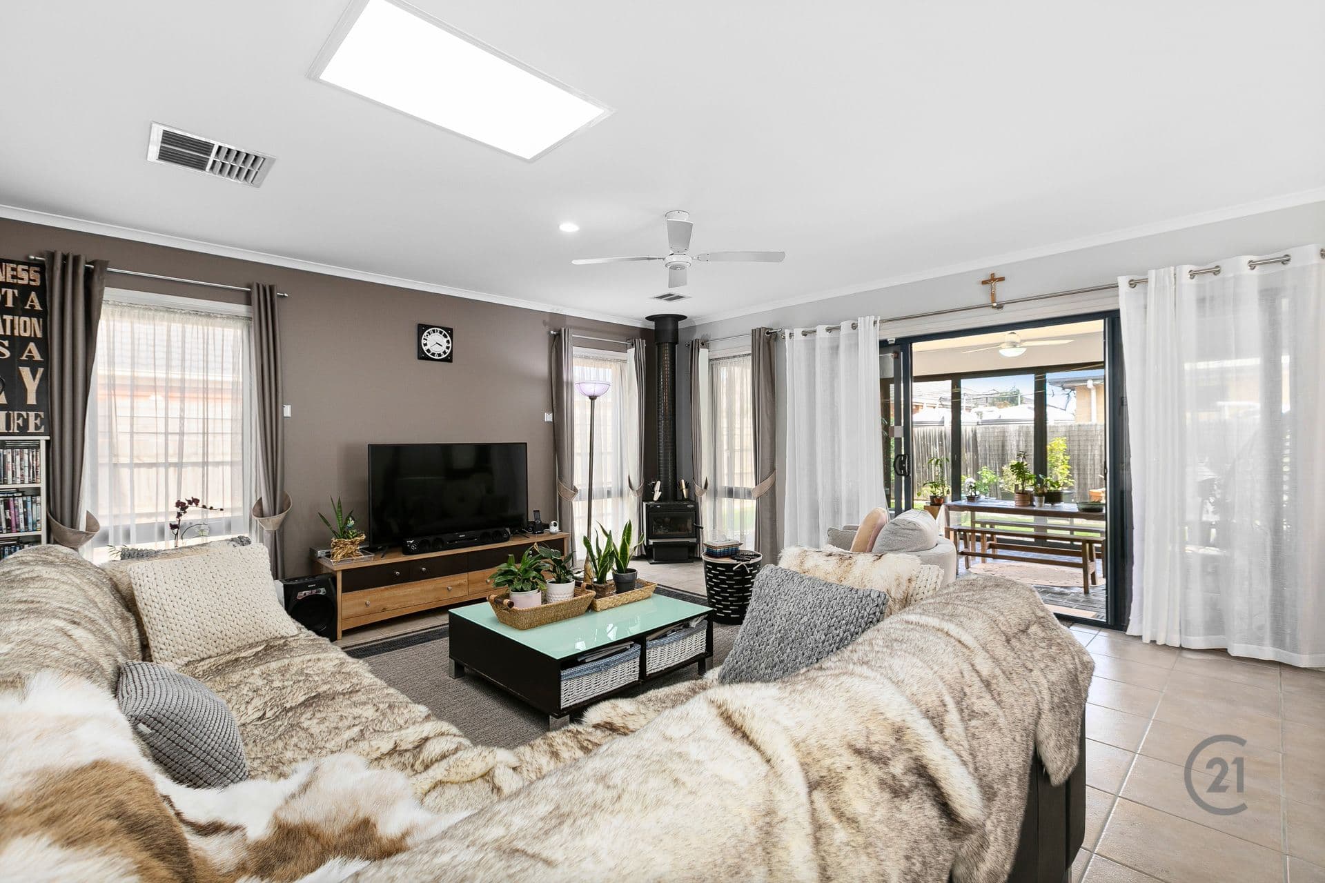 96 Lancaster Drive, Point Cook, VIC, 3030, Point Cook - Thumbnail 4